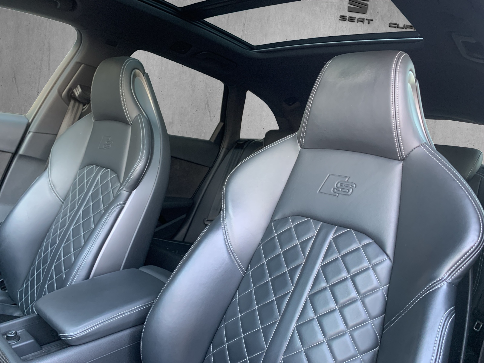 AUDI S4 Avant 3.0 TFSI quattro tiptronic-image-12