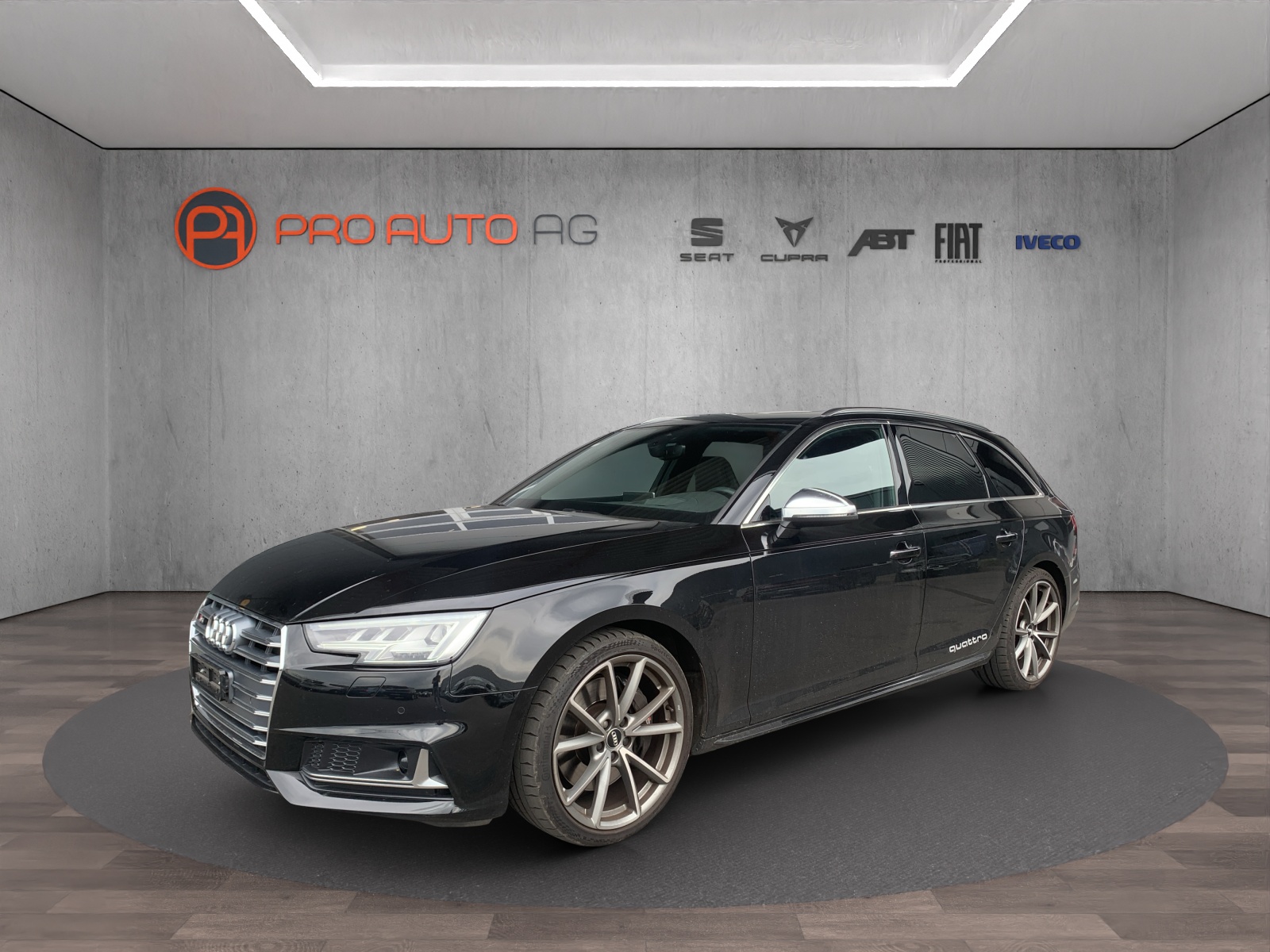 AUDI S4 Avant 3.0 TFSI quattro tiptronic