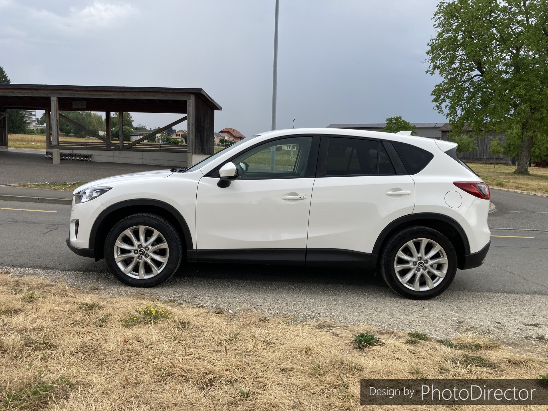 MAZDA CX-5 2.0 Revolution AWD-image-2