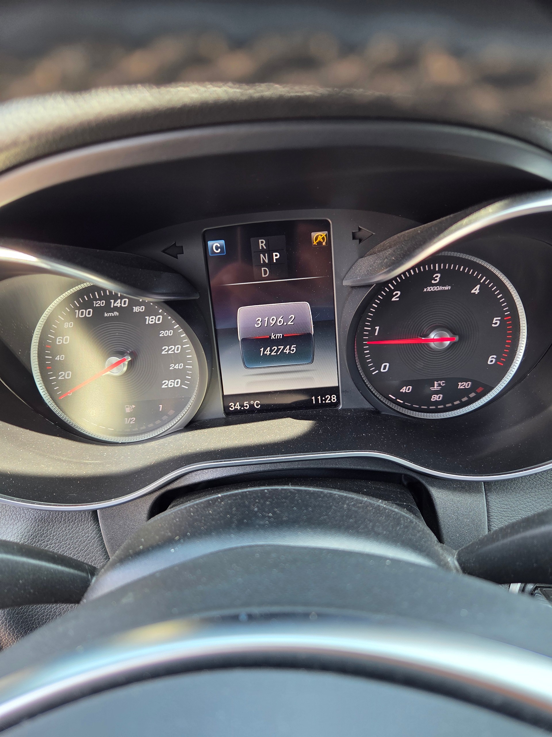 MERCEDES-BENZ C 250 d 4Matic 9G-Tronic-image-8