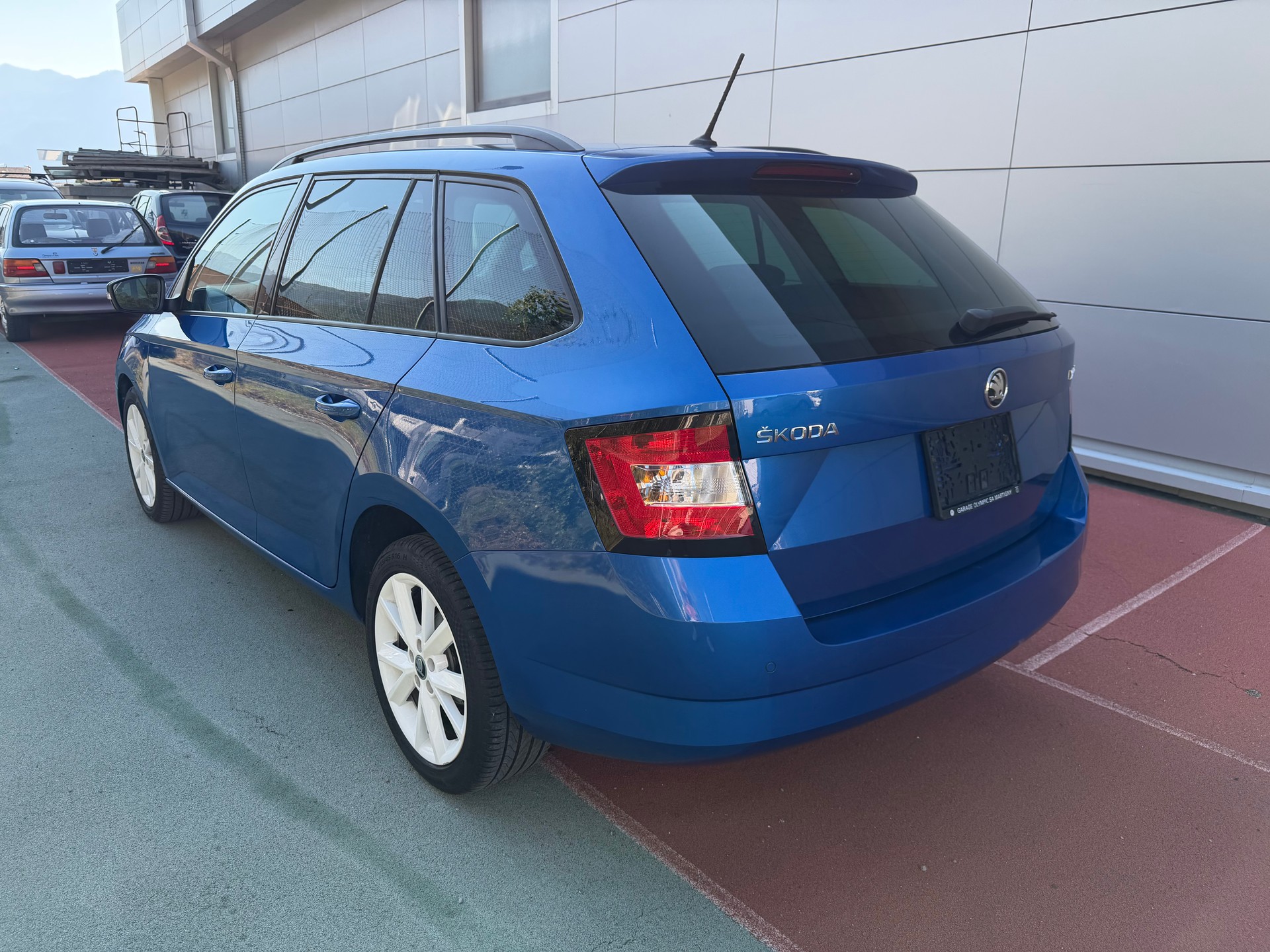 SKODA Fabia 1.4 TDI Ambition DSG-image-4