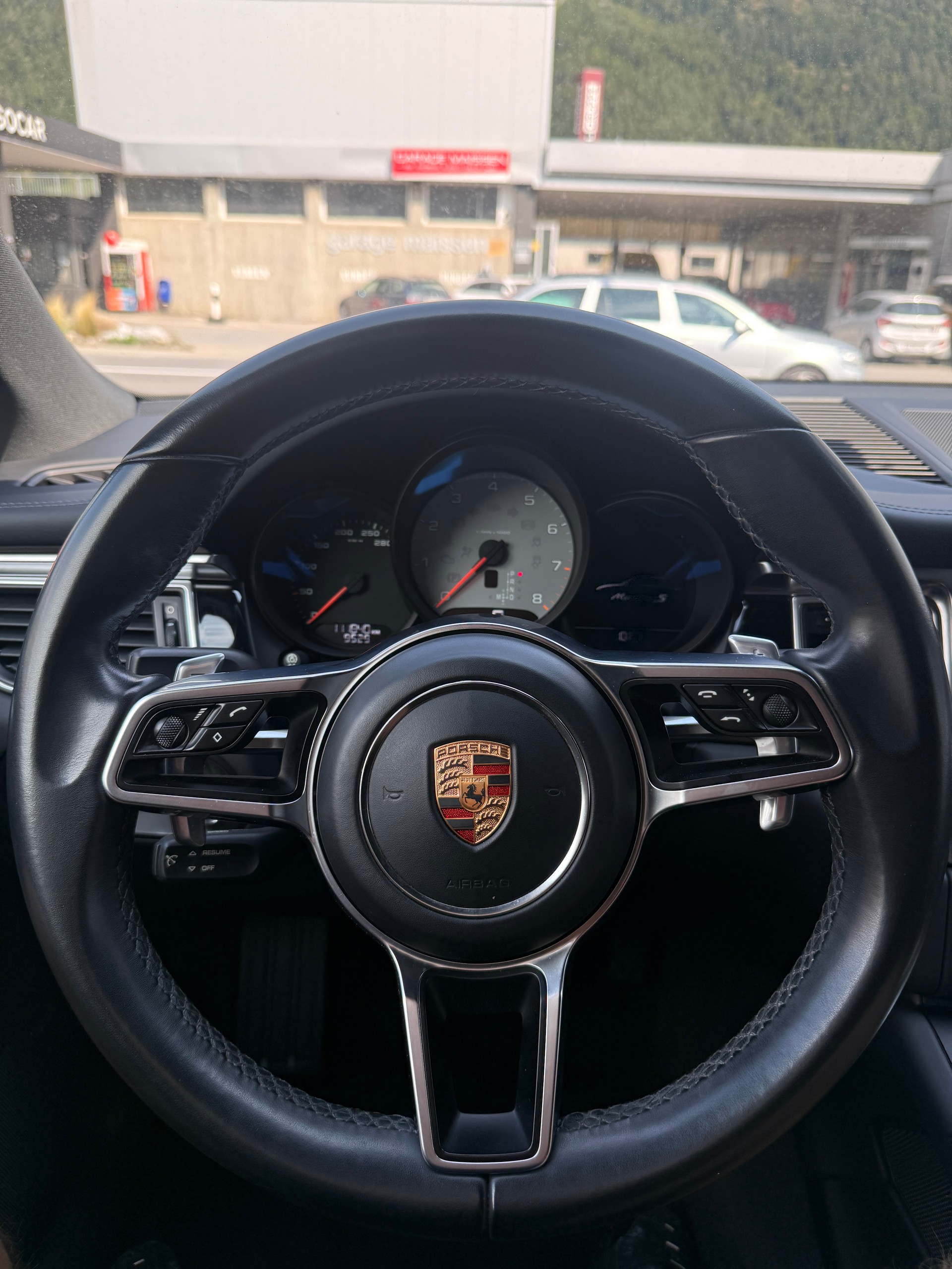 PORSCHE Macan S PDK *TOP-GEPLEGT*ALLE SERVICE BEI PORSCHE*MFK FRISCH*20" PORSCHE ALU*-image-19