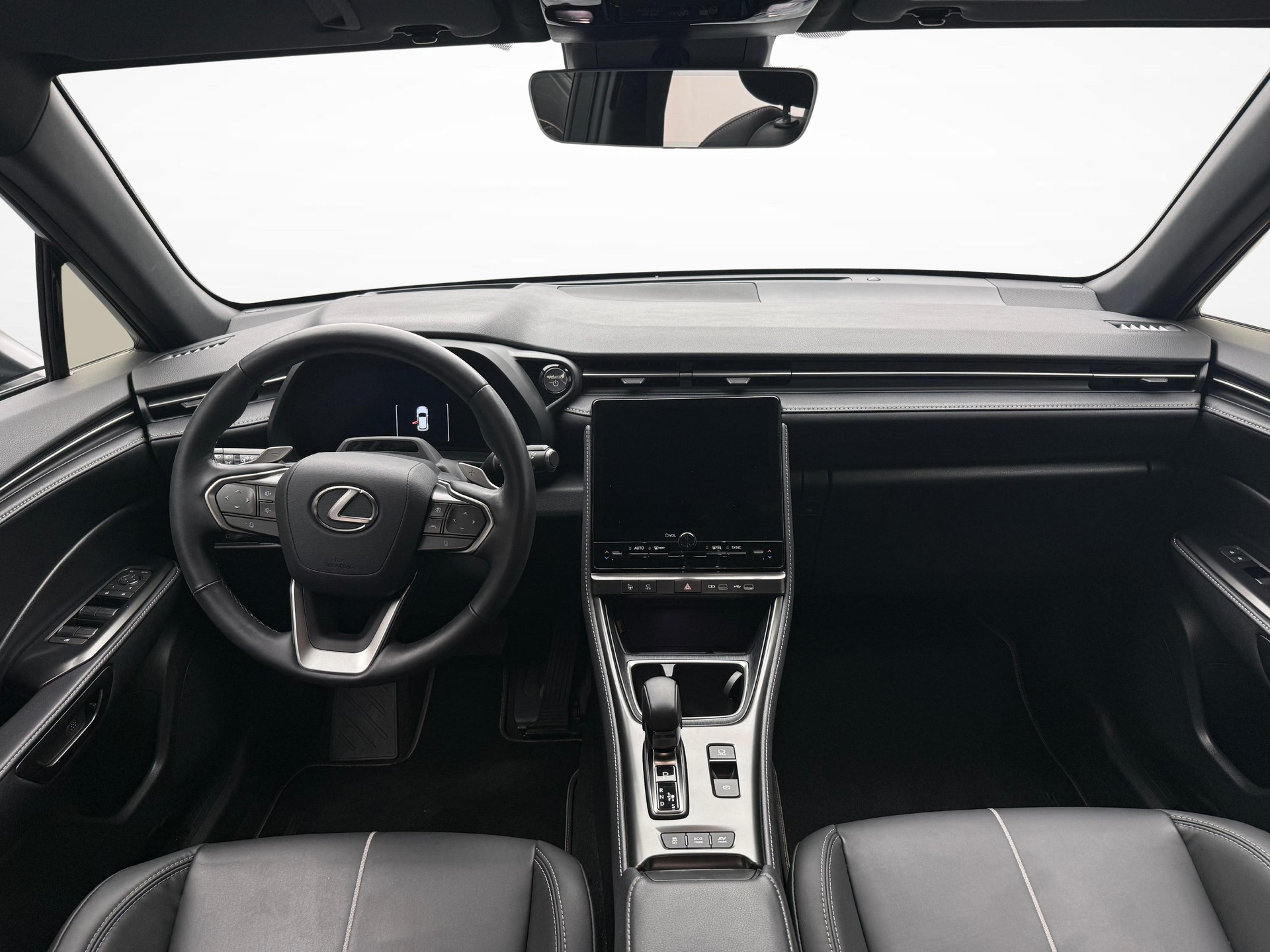 LEXUS LBX 1.5 Hybrid Relax AWD-image-8