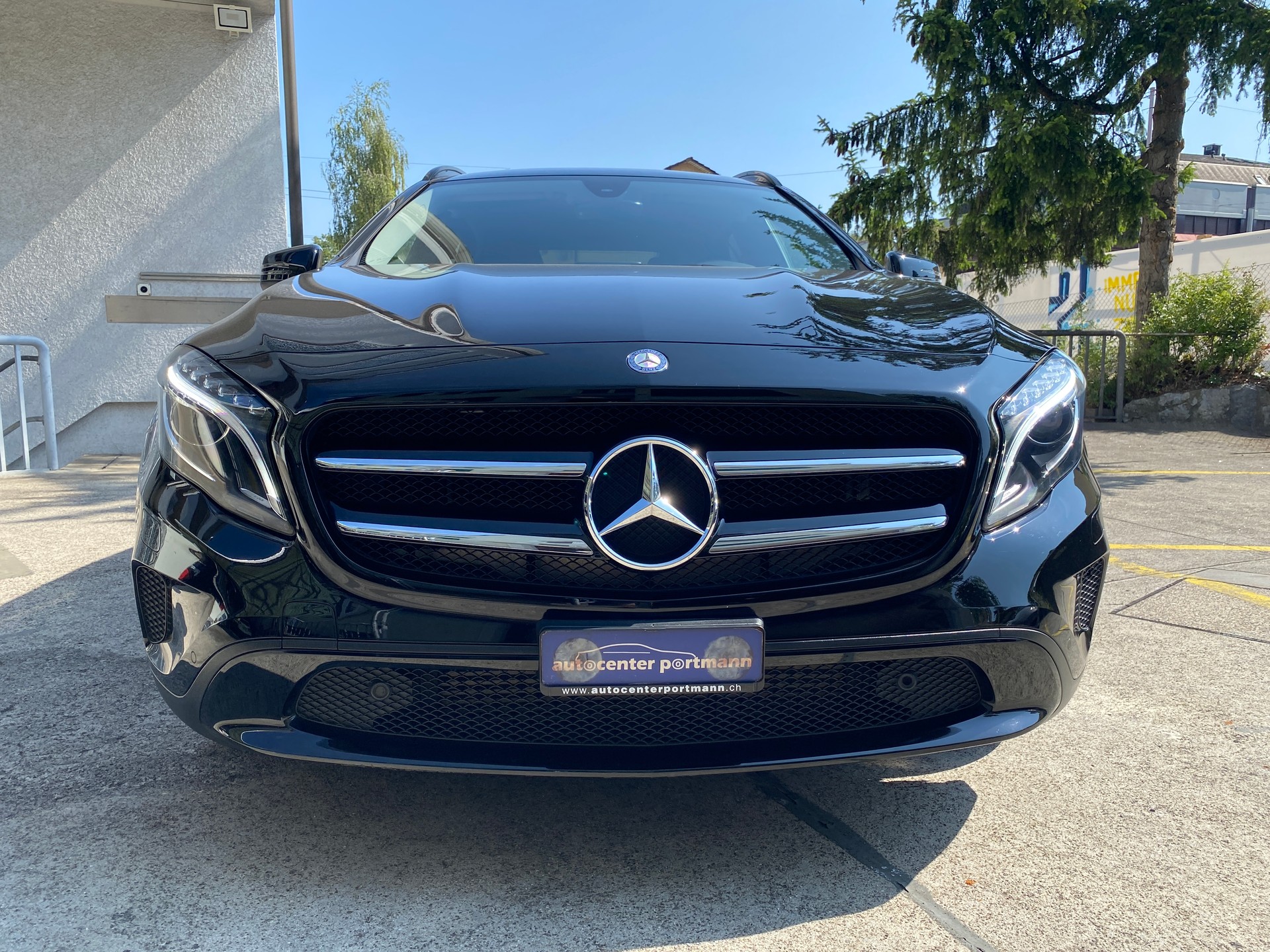 MERCEDES-BENZ GLA 200 Night Star 7G-DCT-image-8