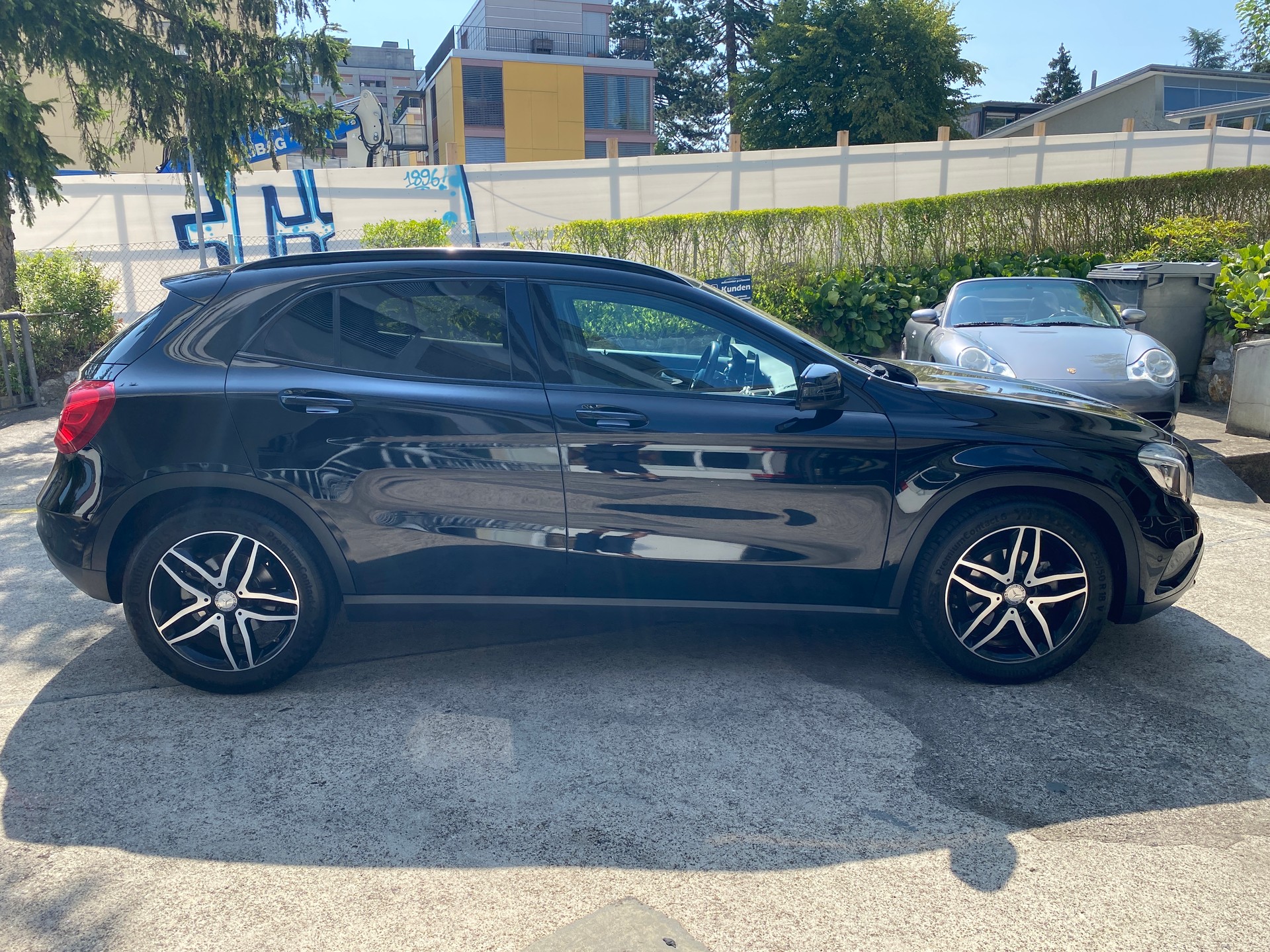 MERCEDES-BENZ GLA 200 Night Star 7G-DCT-image-10