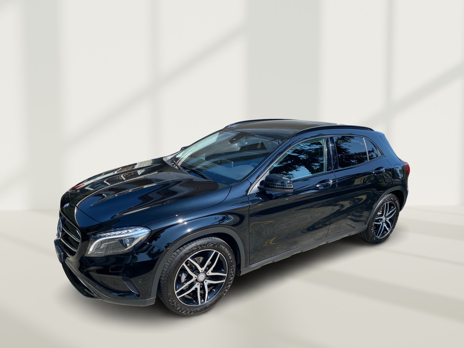 MERCEDES-BENZ GLA 200 Night Star 7G-DCT-image-6