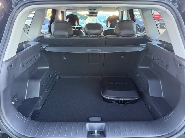 KIA EV5 81 kWh Earth-image-10