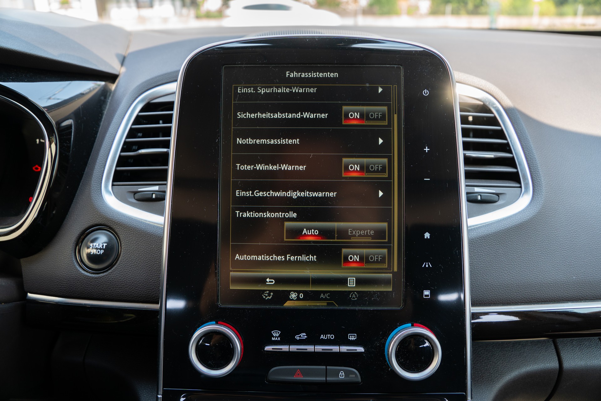 RENAULT Espace 1.6 TCe Intens EDC-image-18
