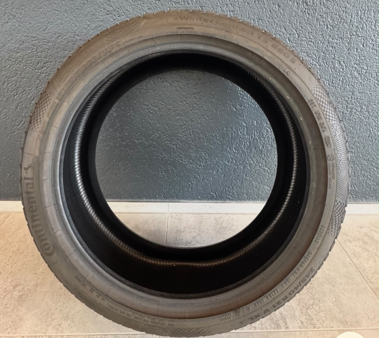 VOLVO XC40 B4 Benzin Mild Hybrid Ultra Dark DCT-image-19