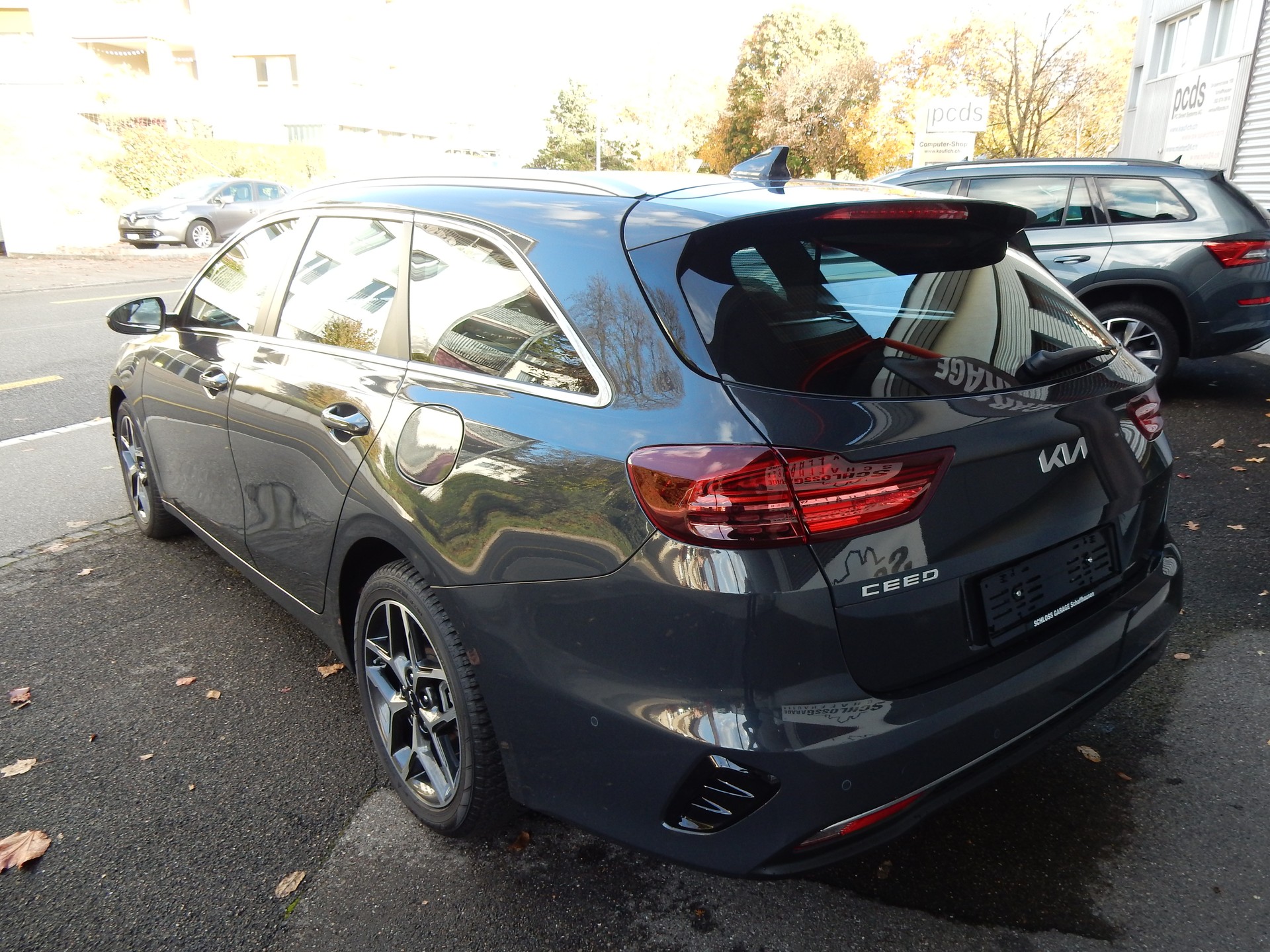 KIA Ceed Sportswagon 1.5 T-GDi DCT MHEV Spirit (Style)-image-3
