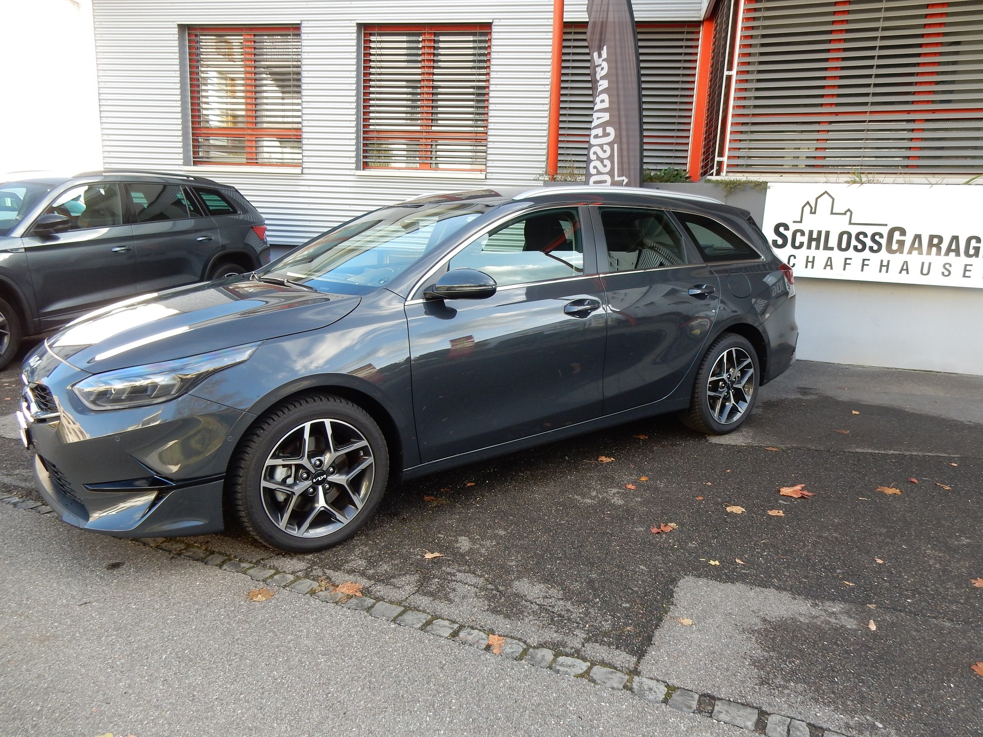 KIA Ceed Sportswagon 1.5 T-GDi DCT MHEV Spirit (Style)-image-2