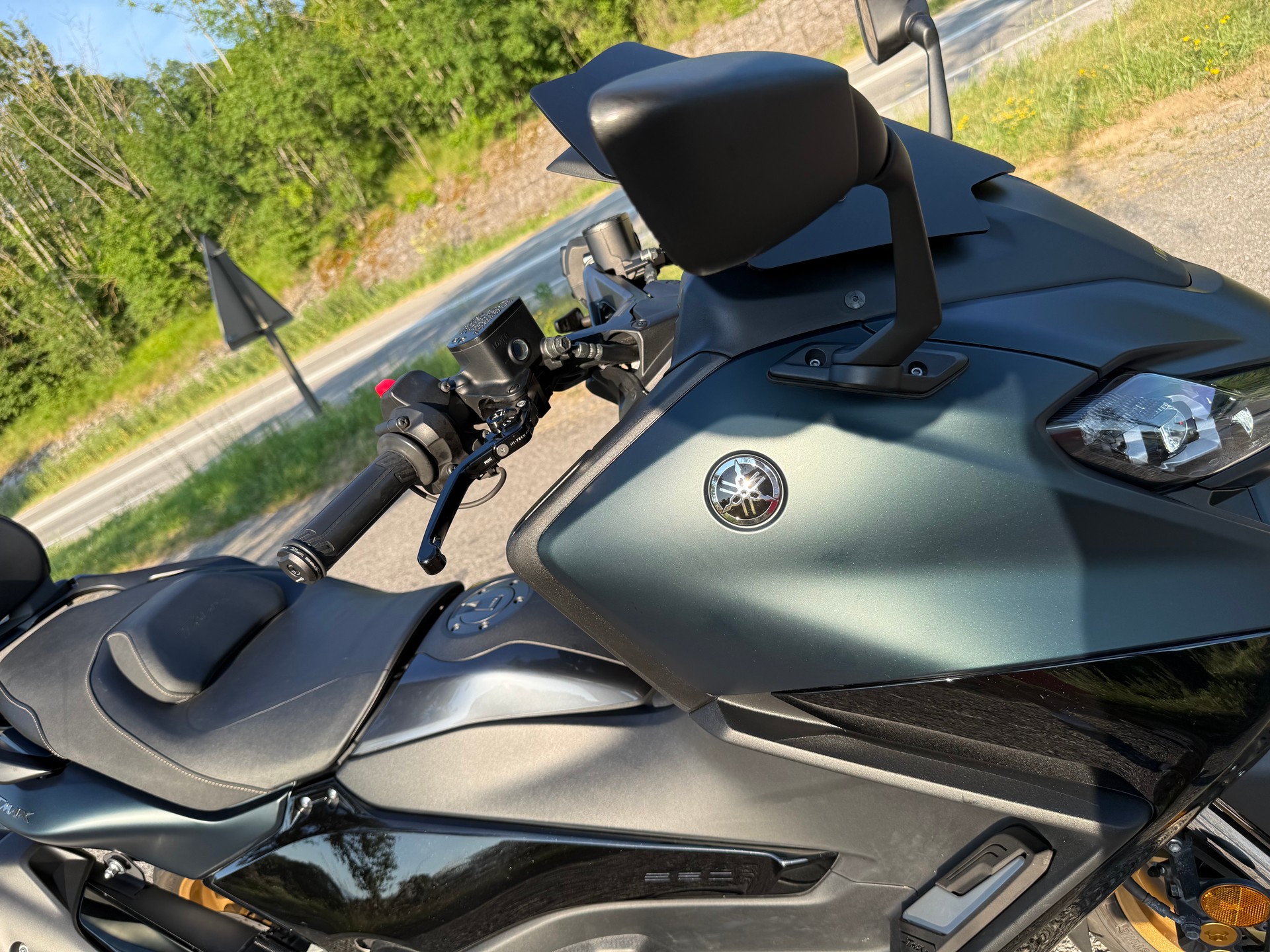 YAMAHA T-MAX Tech-Max XP 560-image-3