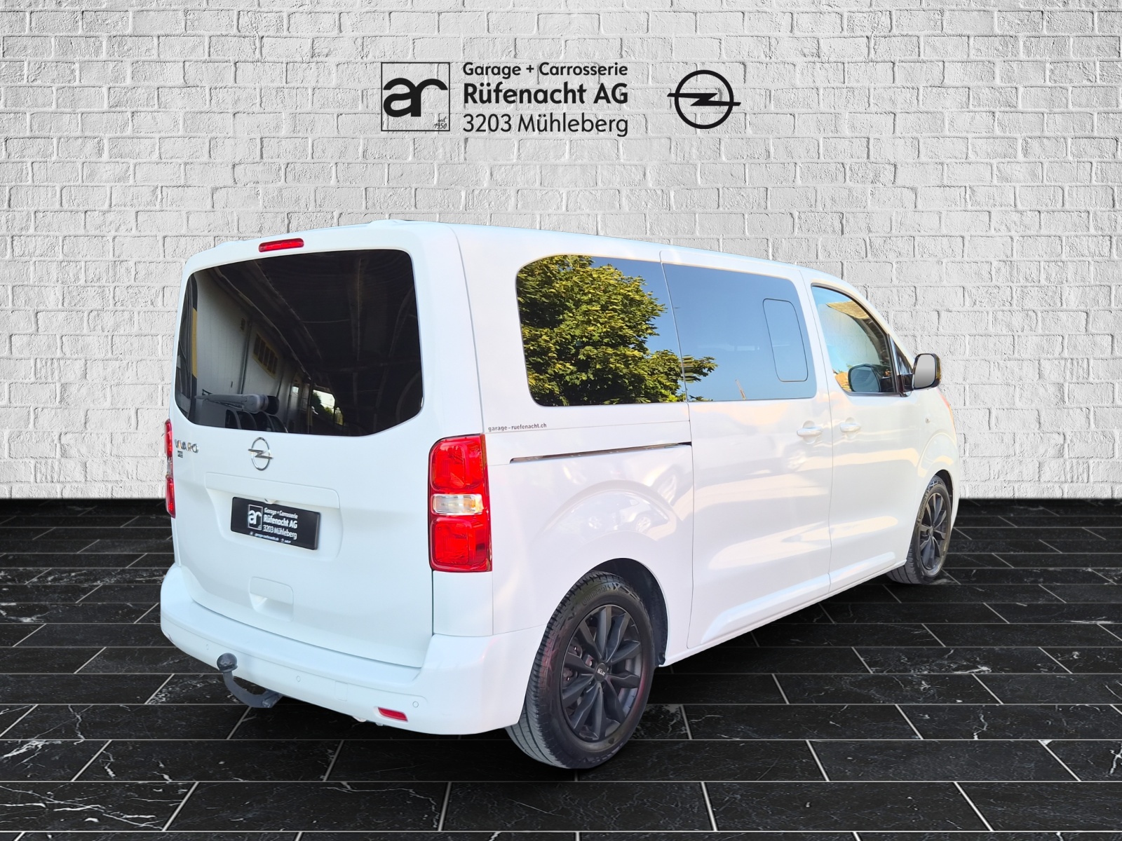 OPEL Vivaro Kombi 2.7 t M 2.0 CDTI 150 Essentia S/S-showroom-element-1