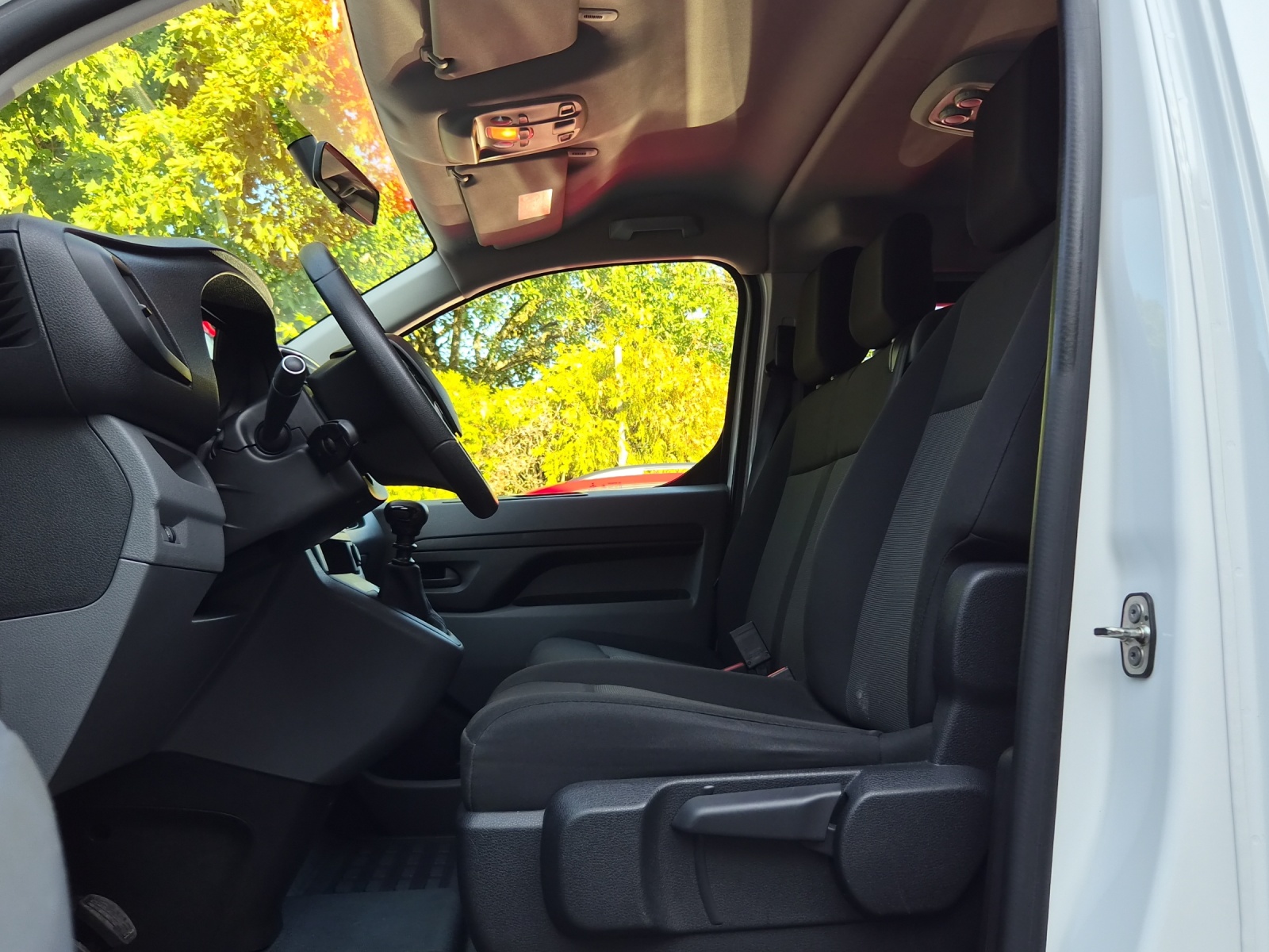 OPEL Vivaro Kombi 2.7 t M 2.0 CDTI 150 Essentia S/S-image-6