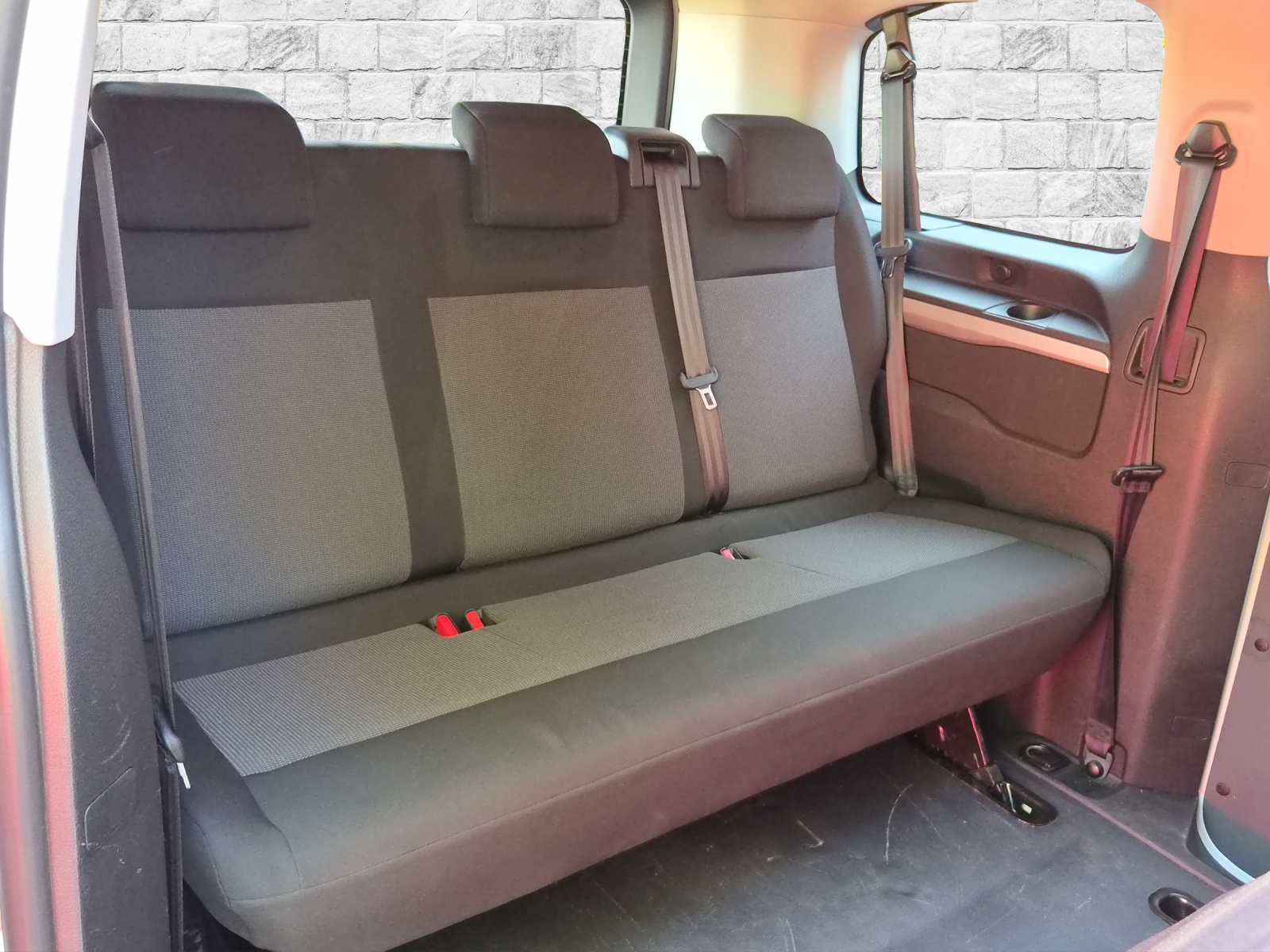 OPEL Vivaro Kombi 2.7 t M 2.0 CDTI 150 Essentia S/S-image-8