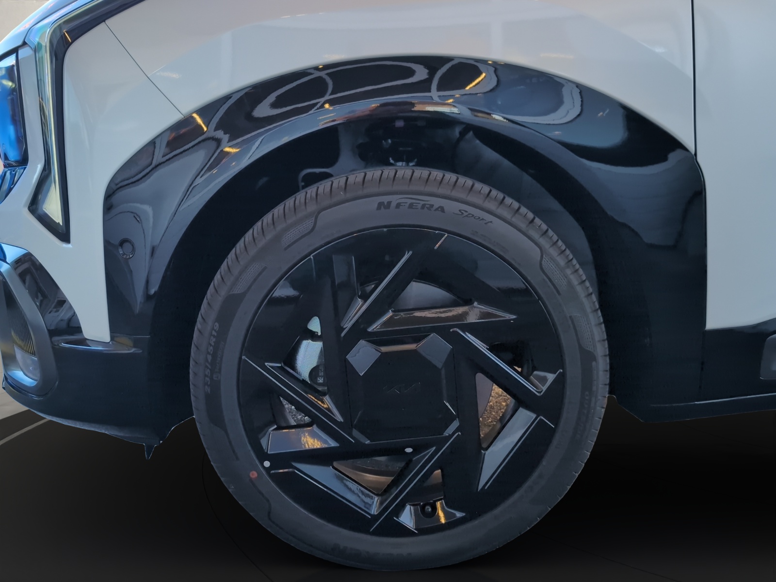 KIA Seltos 1.6 T-GDi X-Line-image-16