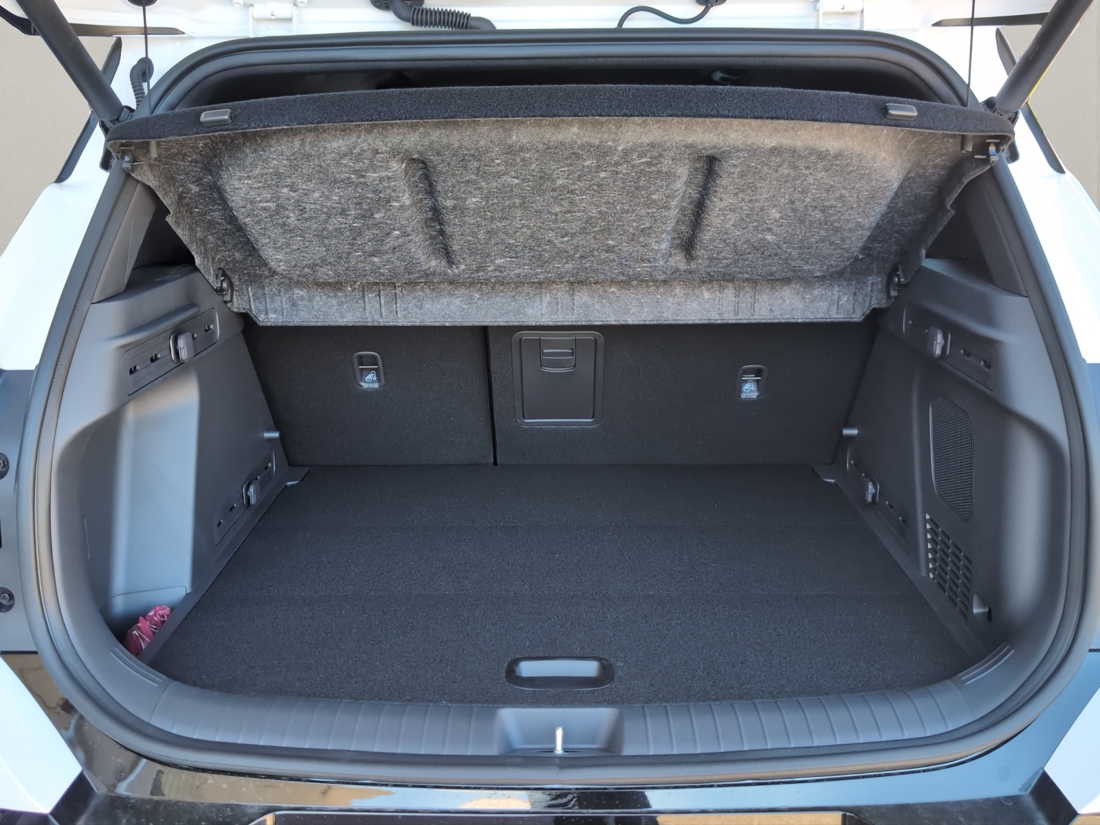 KIA Seltos 1.6 T-GDi X-Line-image-13
