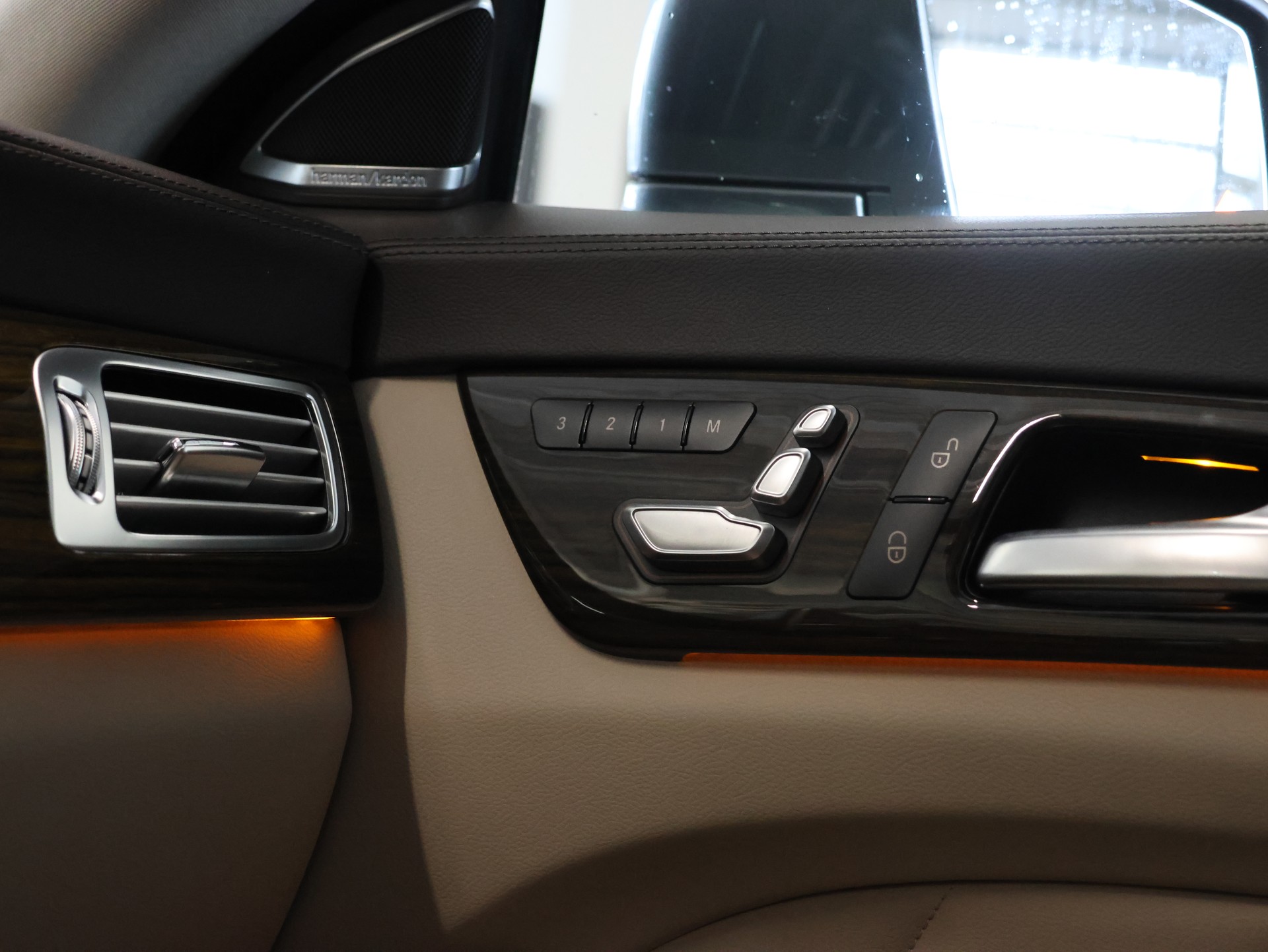 MERCEDES-BENZ CLS Shooting Brake 500 4Matic 9G-Tronic *Harman/Kardon* *Keskin Felgen* *360 Kamera*-image-33