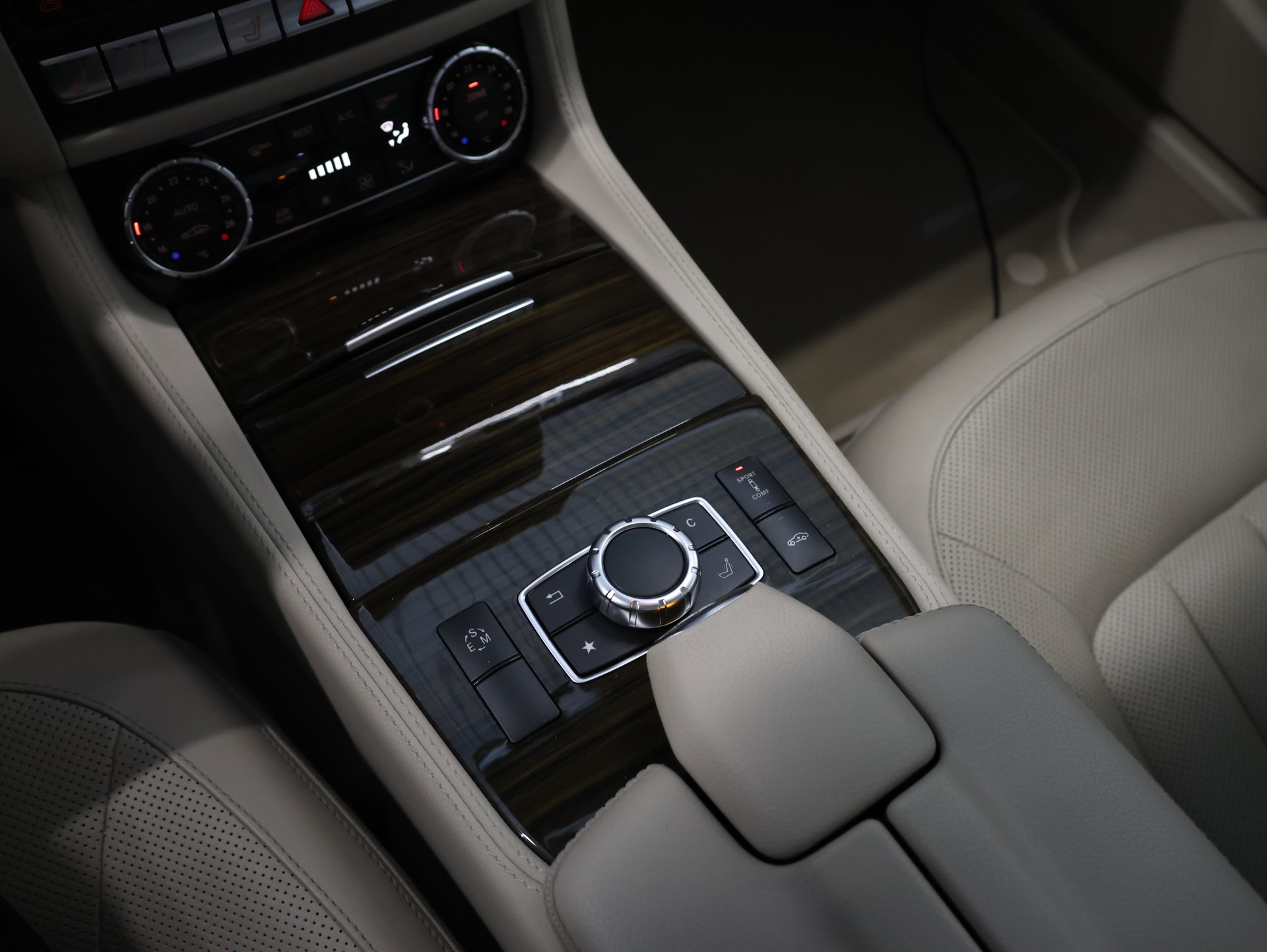 MERCEDES-BENZ CLS Shooting Brake 500 4Matic 9G-Tronic *Harman/Kardon* *Keskin Felgen* *360 Kamera*-image-30