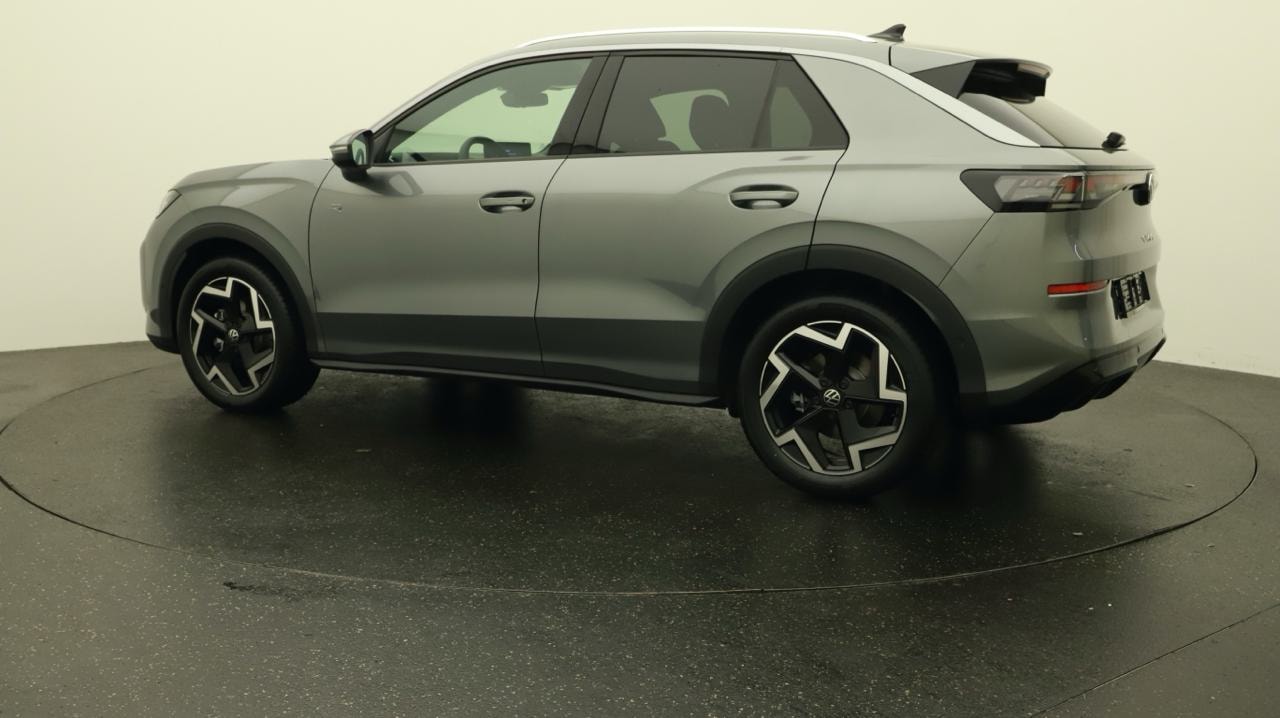 VW T-Roc 1.5 eTSI mHEV R-Line DSG-showroom-element-2