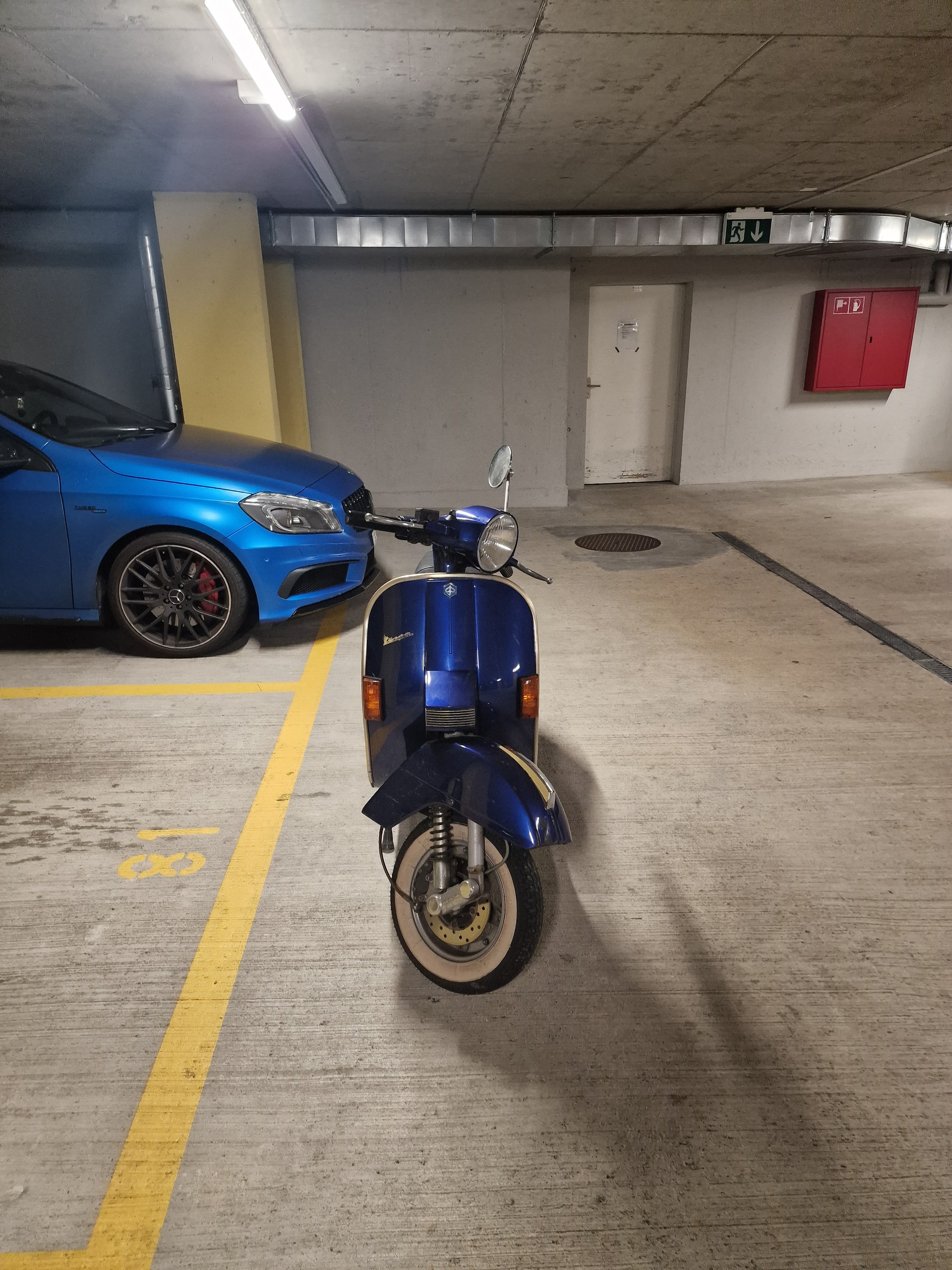PIAGGIO Vespa PX 125 E Disc-image-2