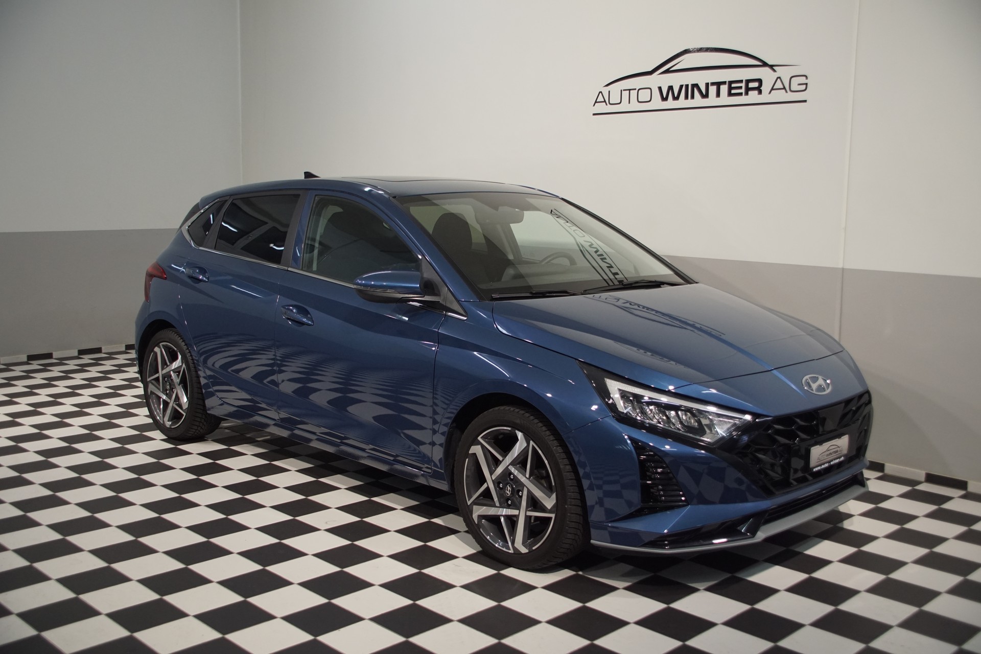 HYUNDAI i20 1.0 T-GDi Vertex DCT ++SWISS++-showroom-element-2
