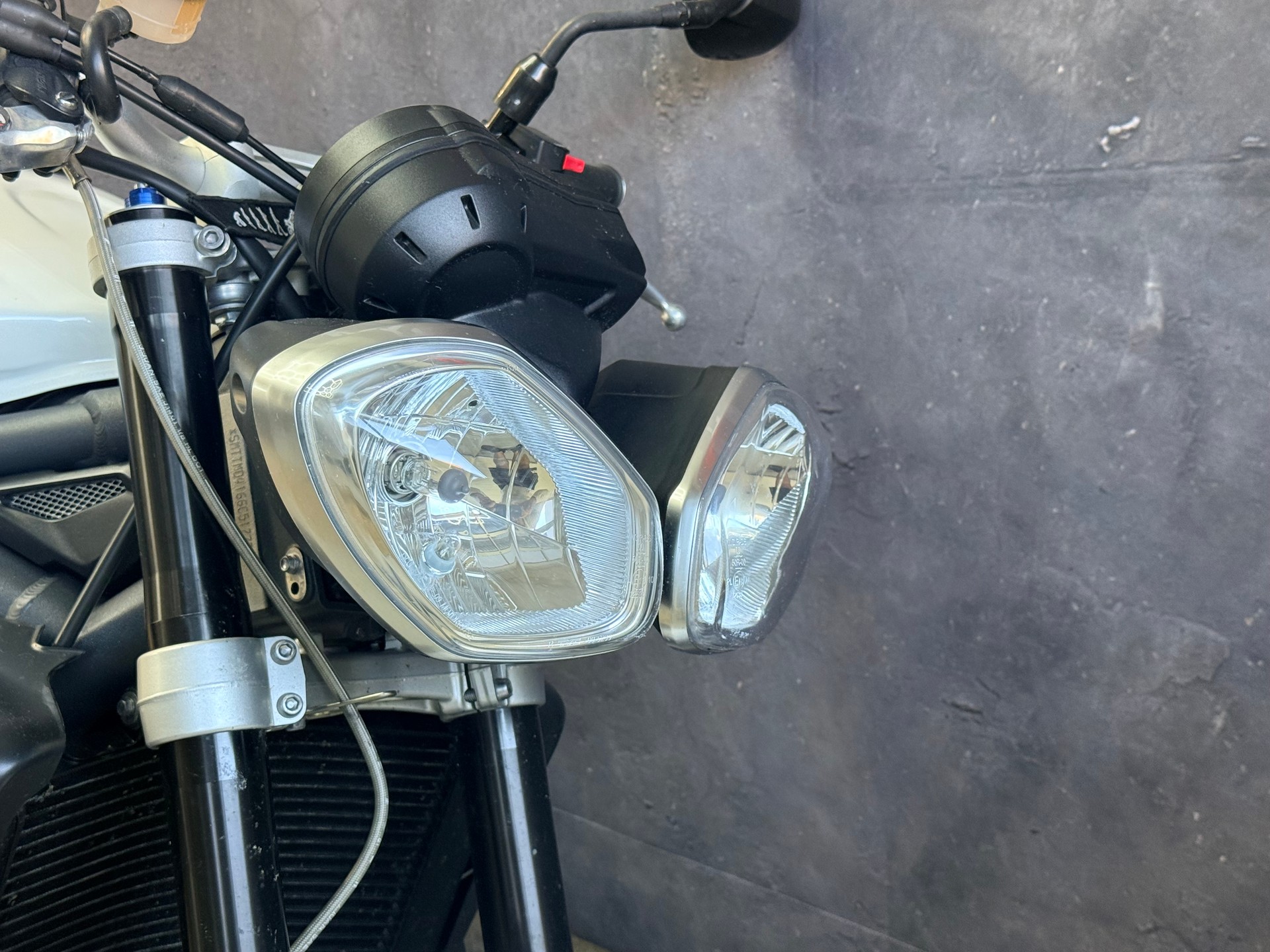 TRIUMPH Street Triple R 675-image-6