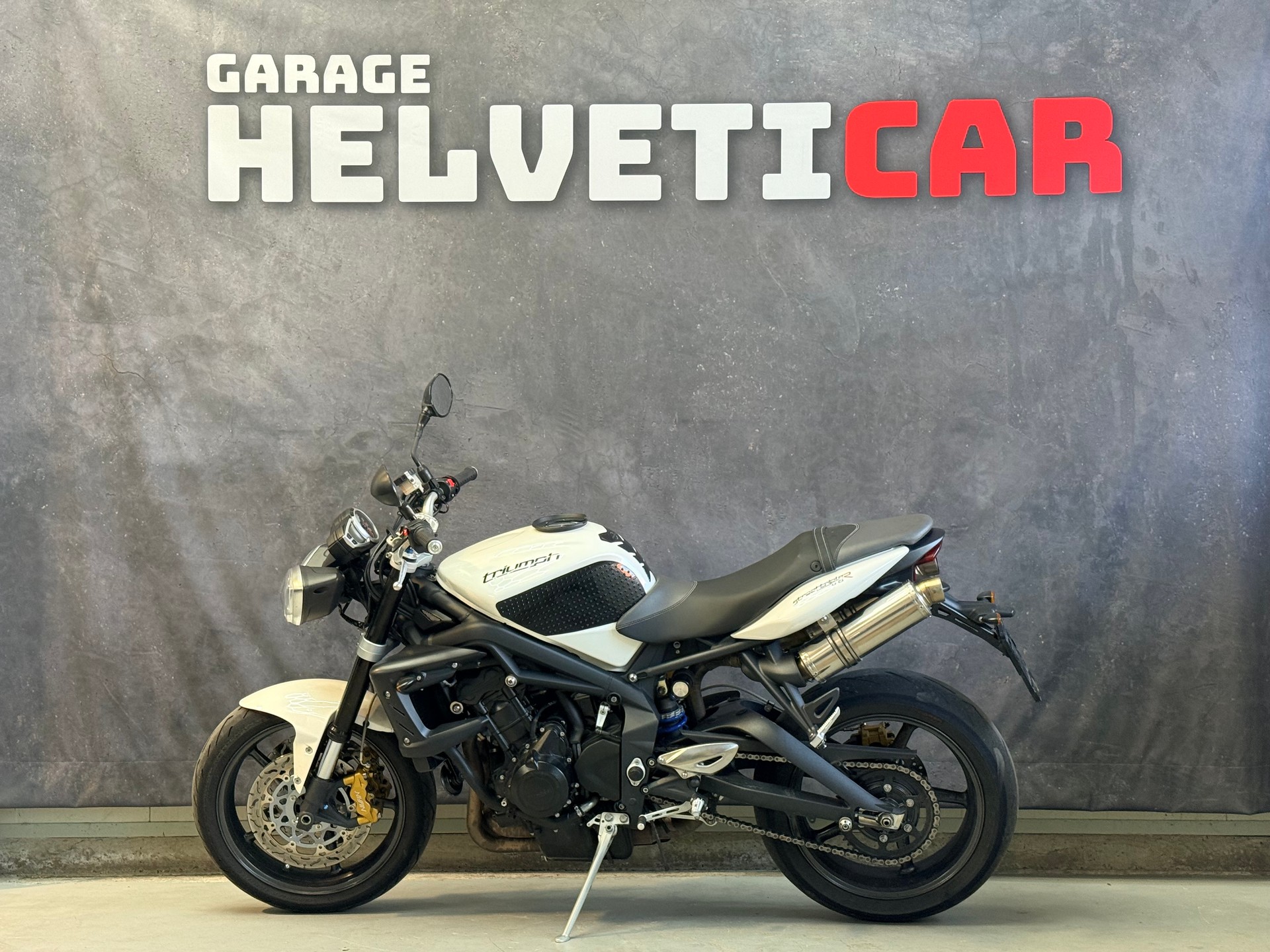 TRIUMPH Street Triple R 675-image-3