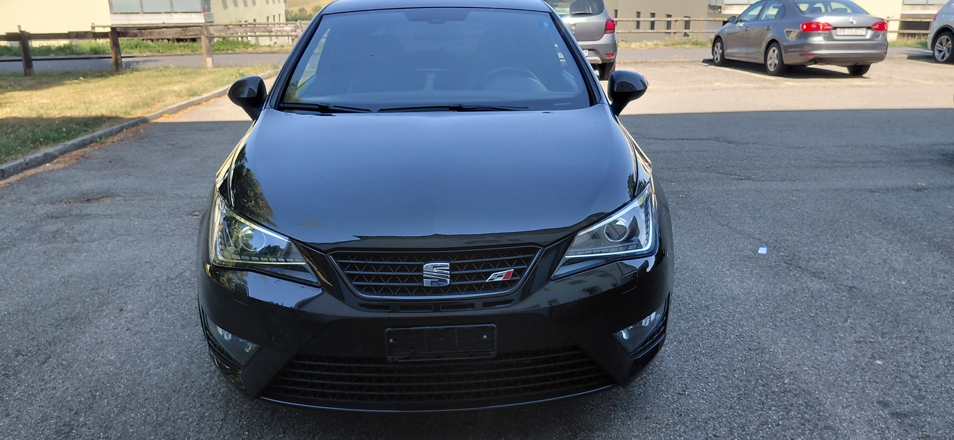 SEAT SEAT Ibiza Cupra-showroom-element-1