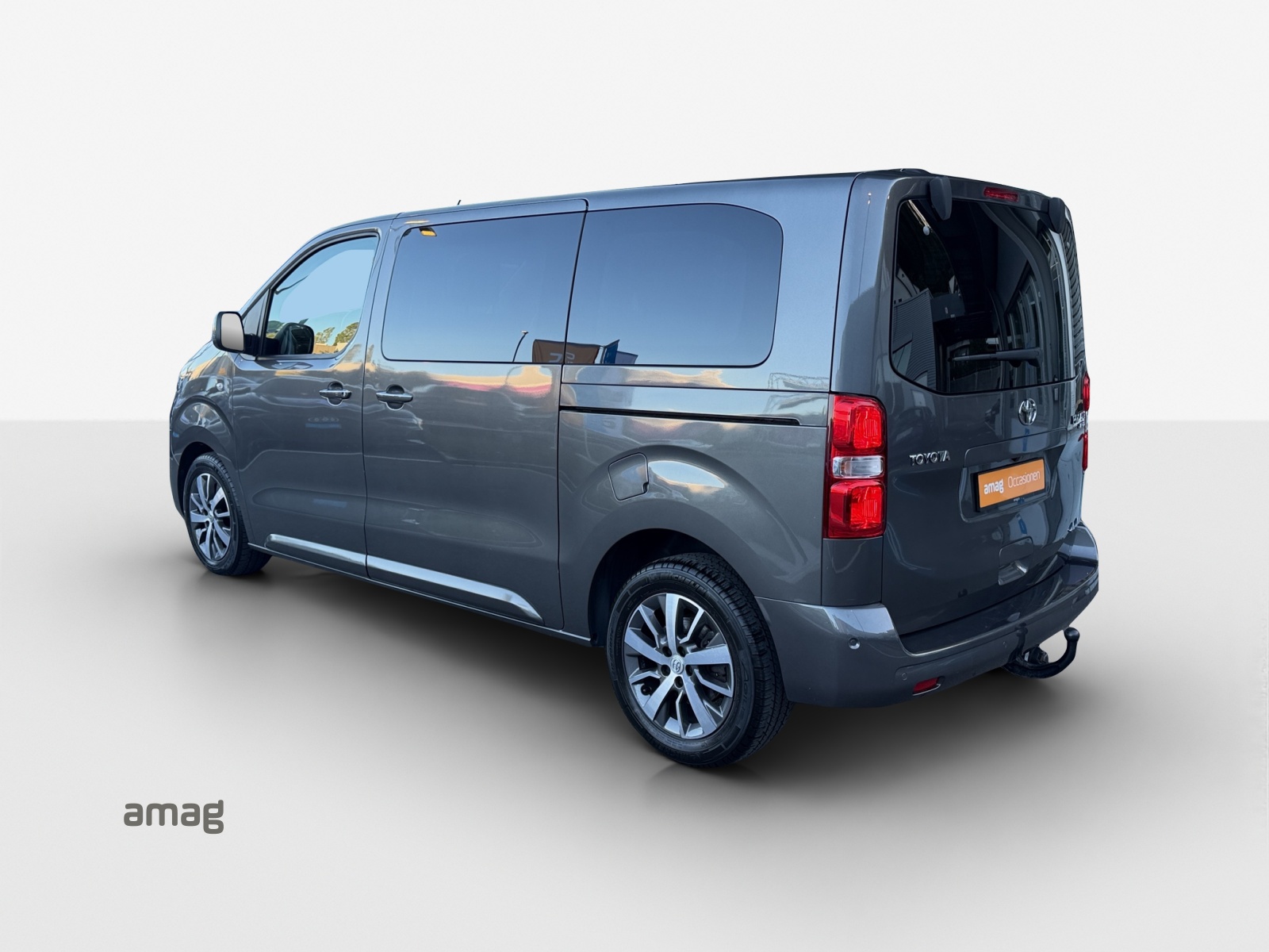 TOYOTA Proace Verso 2.0 D-4D Trend Medium 4x4-showroom-element-2