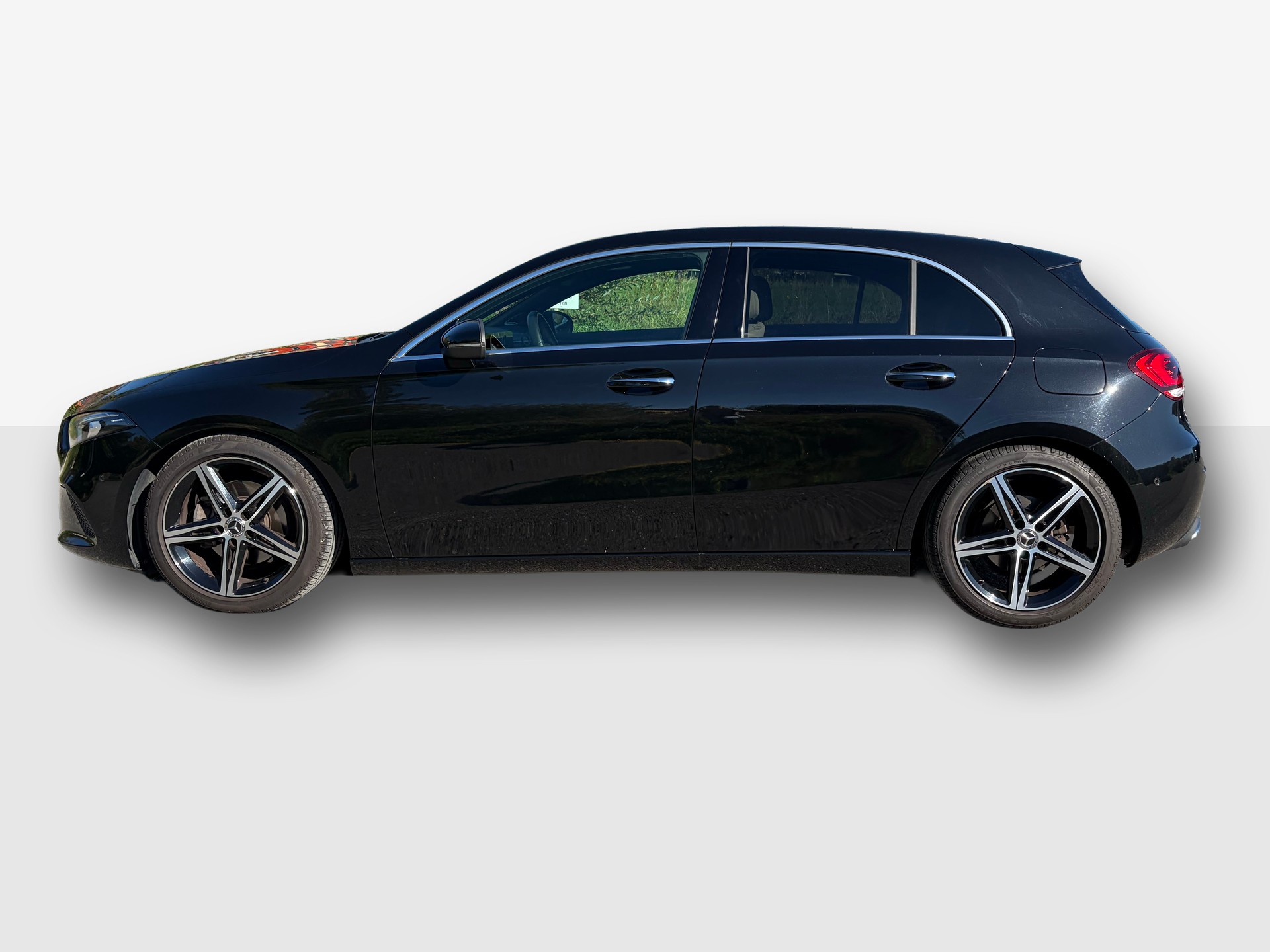 MERCEDES-BENZ A 200 Progressive 7G-DCT-image-1