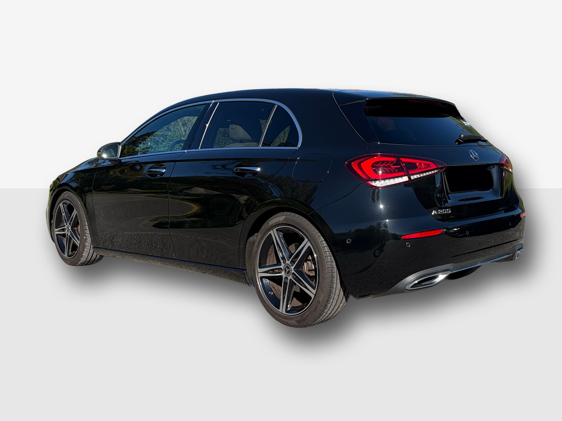 MERCEDES-BENZ A 200 Progressive 7G-DCT-image-2