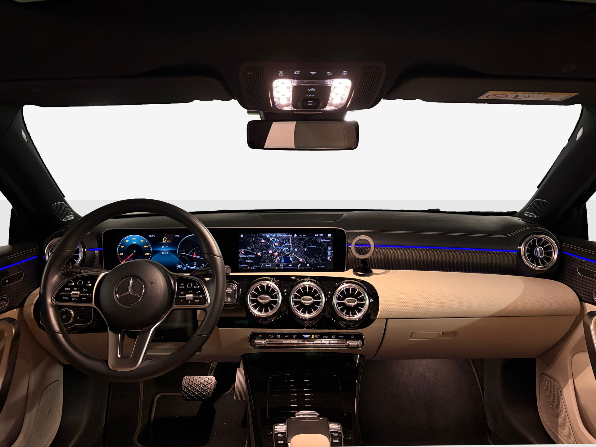 MERCEDES-BENZ A 200 Progressive 7G-DCT-image-9