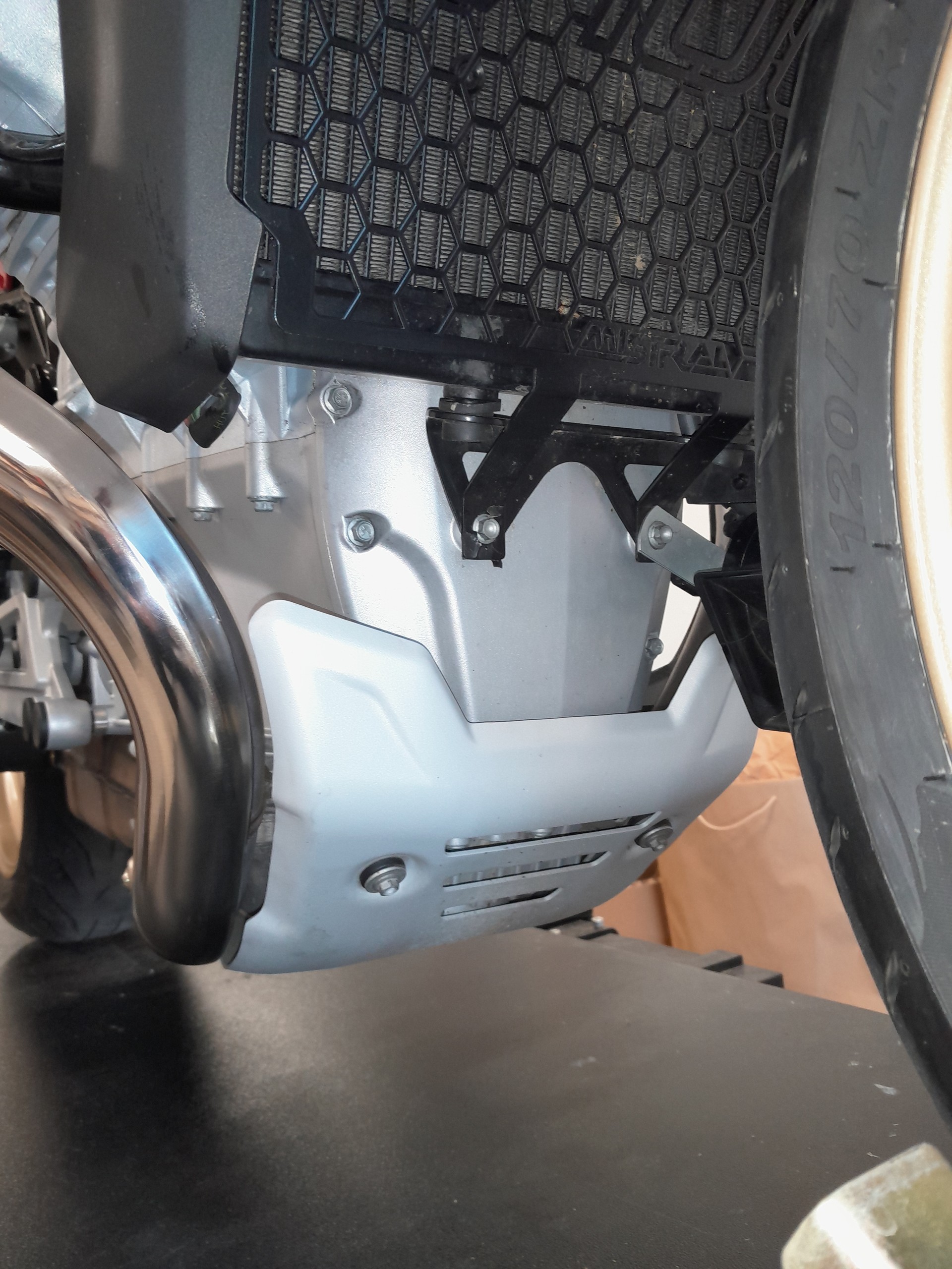 MOTO GUZZI V100 Mandello-image-10