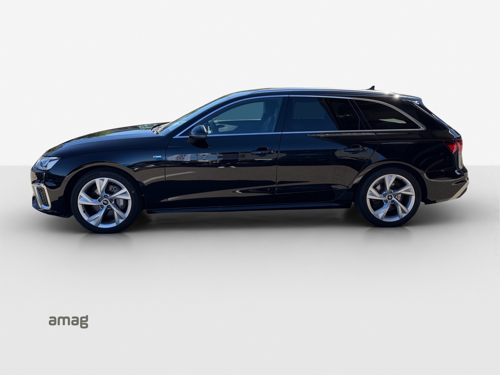 AUDI A4 Avant 40 TFSI S line S-tronic quattro-showroom-element-1