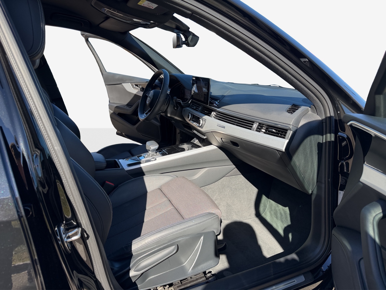 AUDI A4 Avant 40 TFSI S line S-tronic quattro-image-14