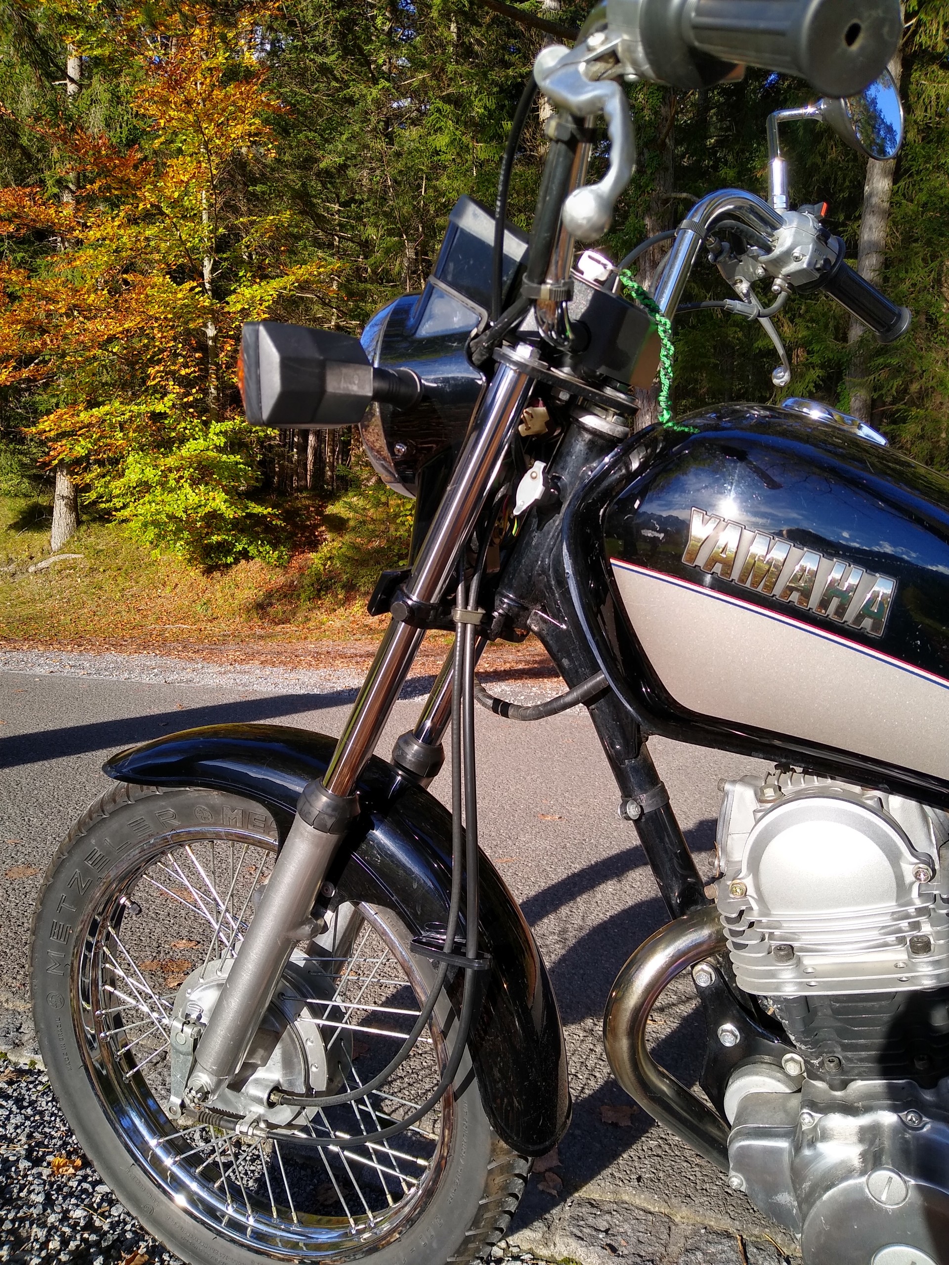 YAMAHA SR 125 SE-image-2