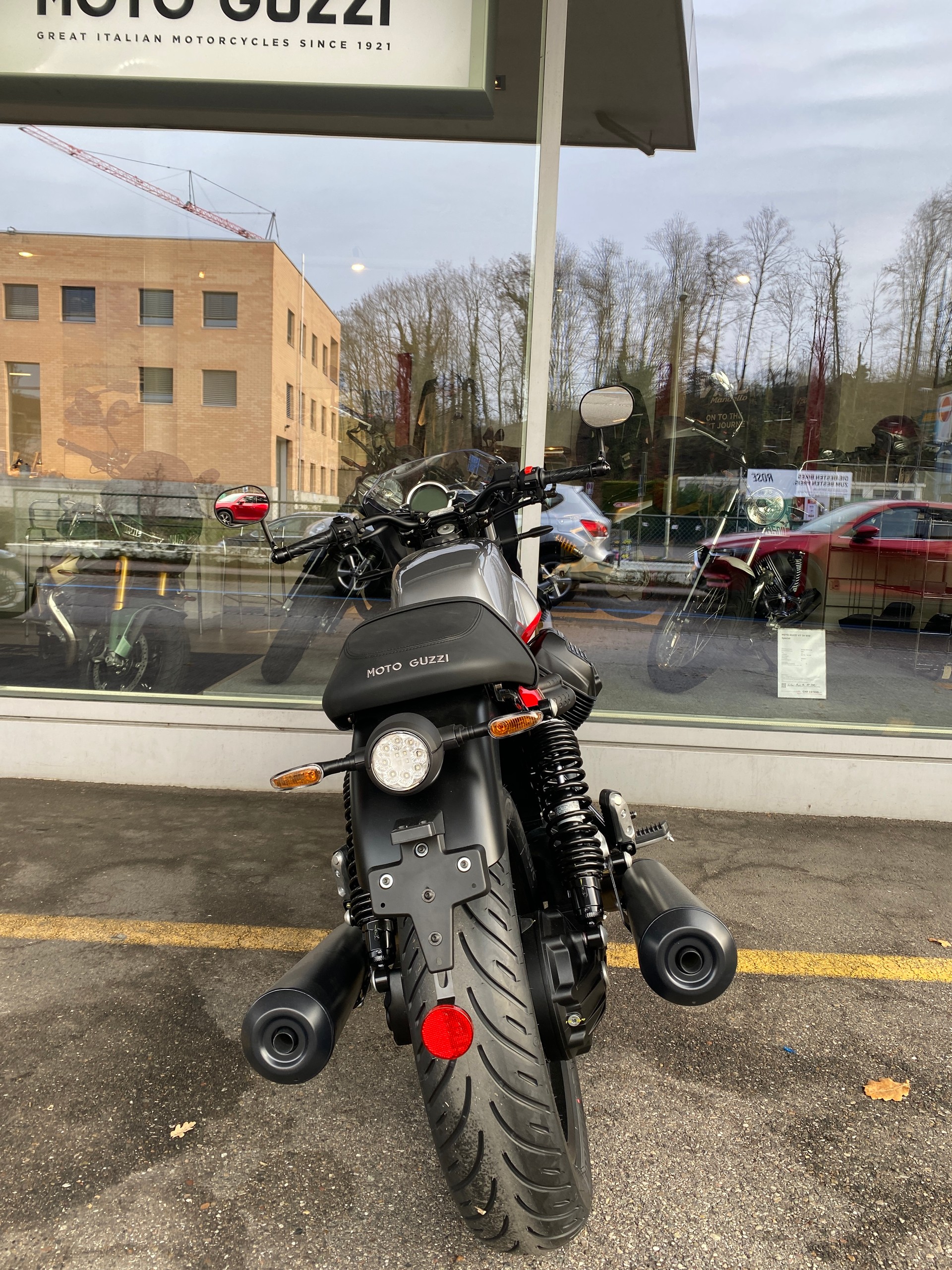 MOTO GUZZI V7/850 Stone Corsa-image-11