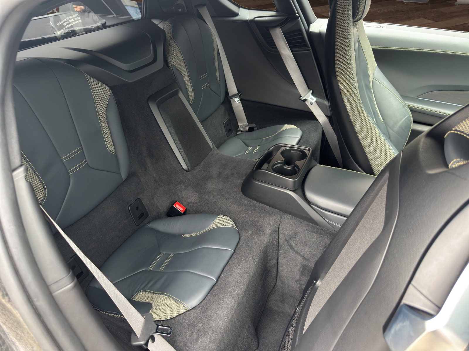 BMW i8 Coupé-image-13