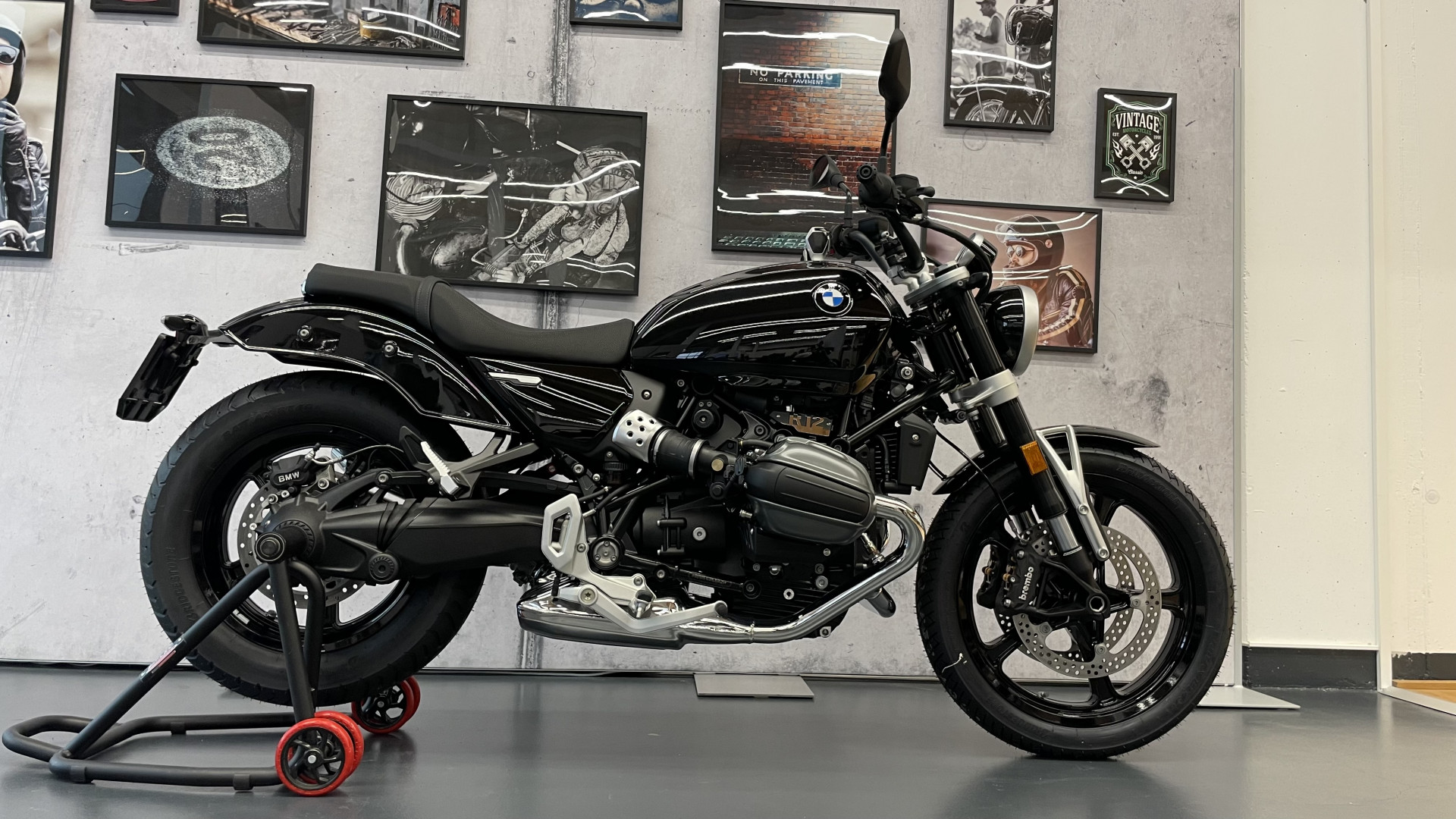 BMW R 12-image-0