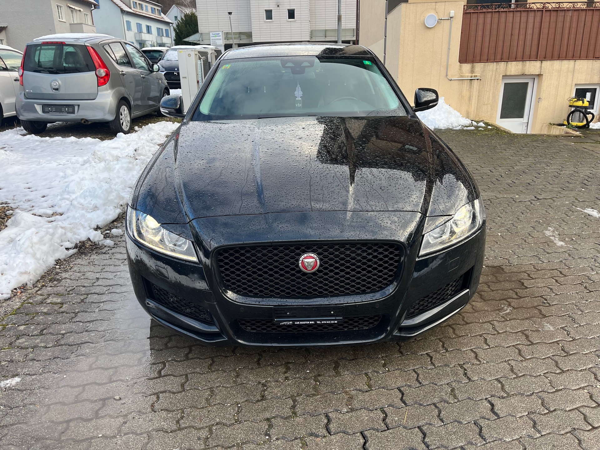 JAGUAR XF 20d Prestige Automatic