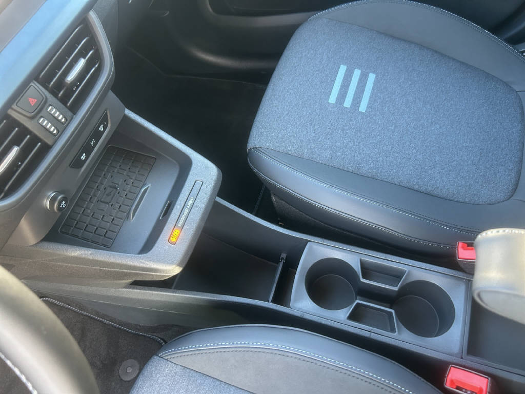 FORD E-Tourneo Courier Active-image-6