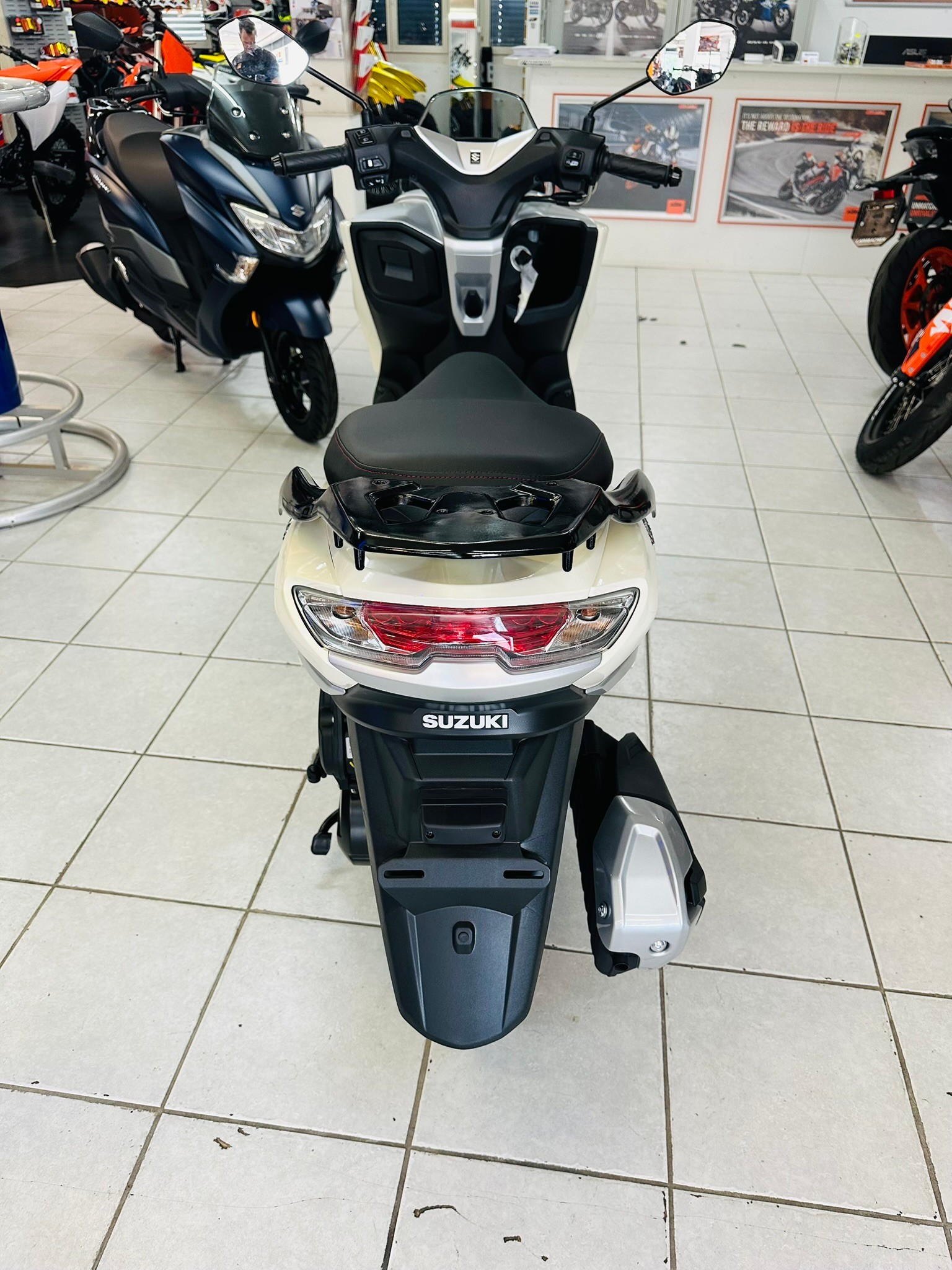 SUZUKI UB 125 Burgmann-image-3