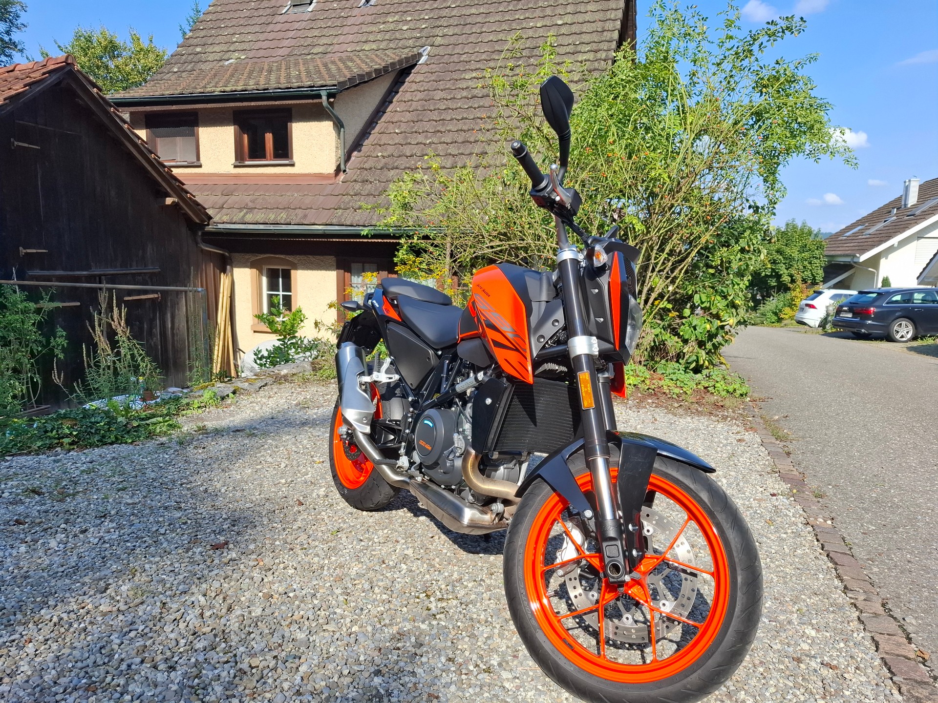 KTM 690 Duke ABS-image-2