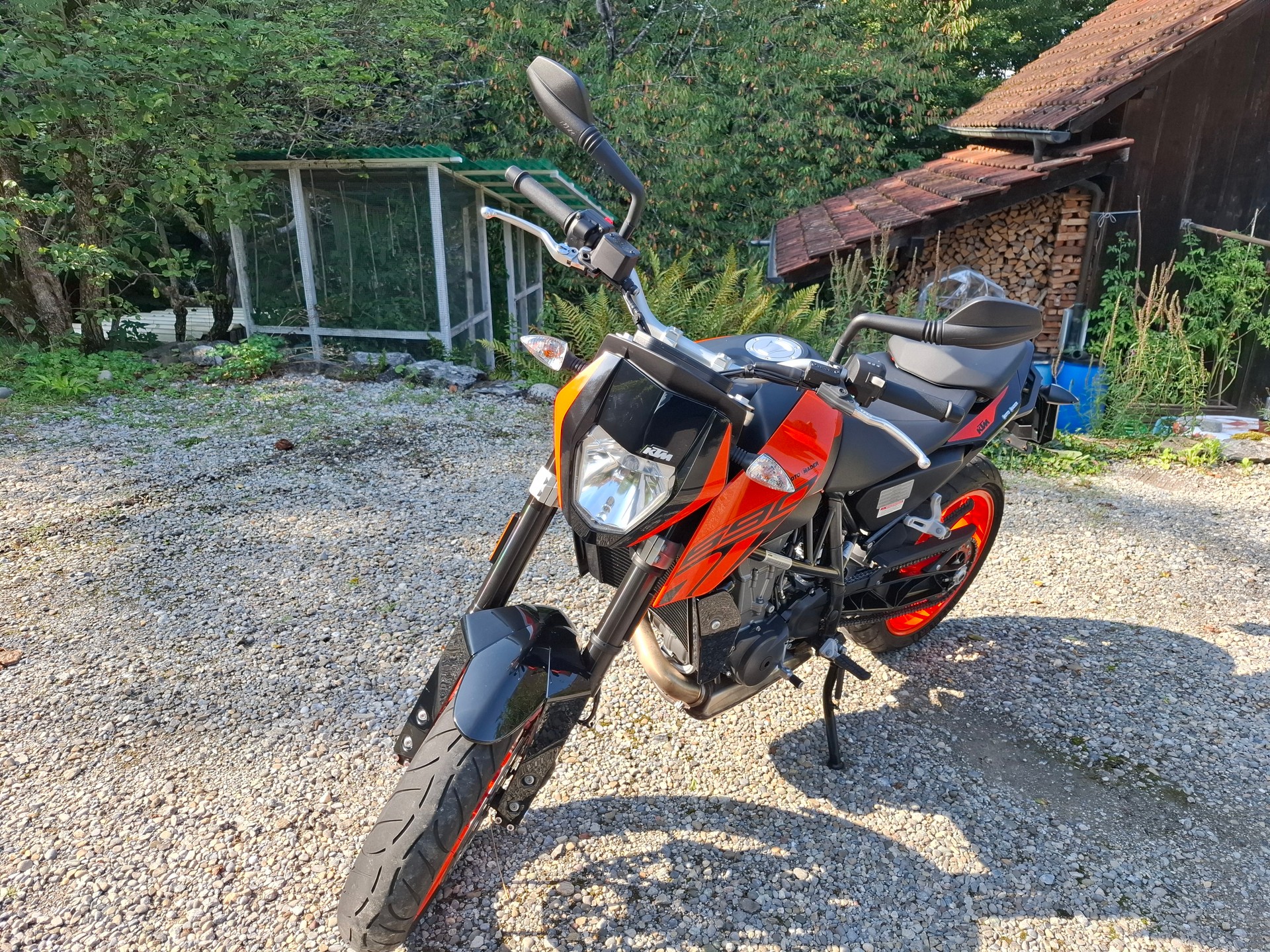 KTM 690 Duke ABS-image-1