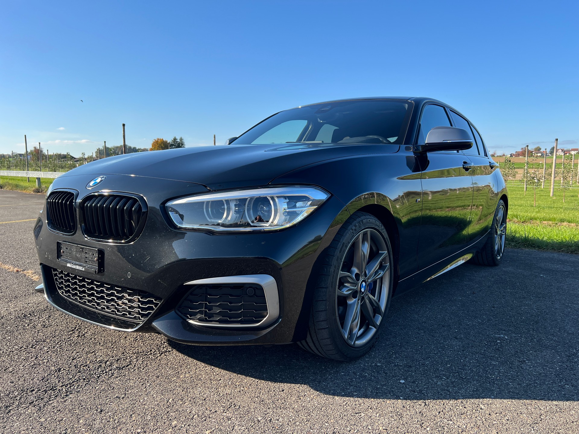 BMW M140i xDrive Steptronic-image-1