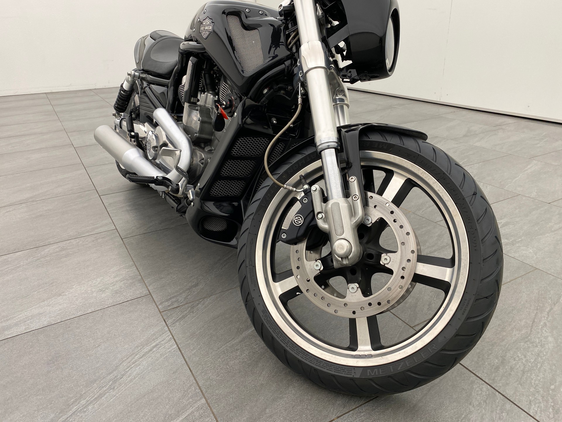 HARLEY-DAVIDSON VRSCF V-Rod Muscle ABS-image-8
