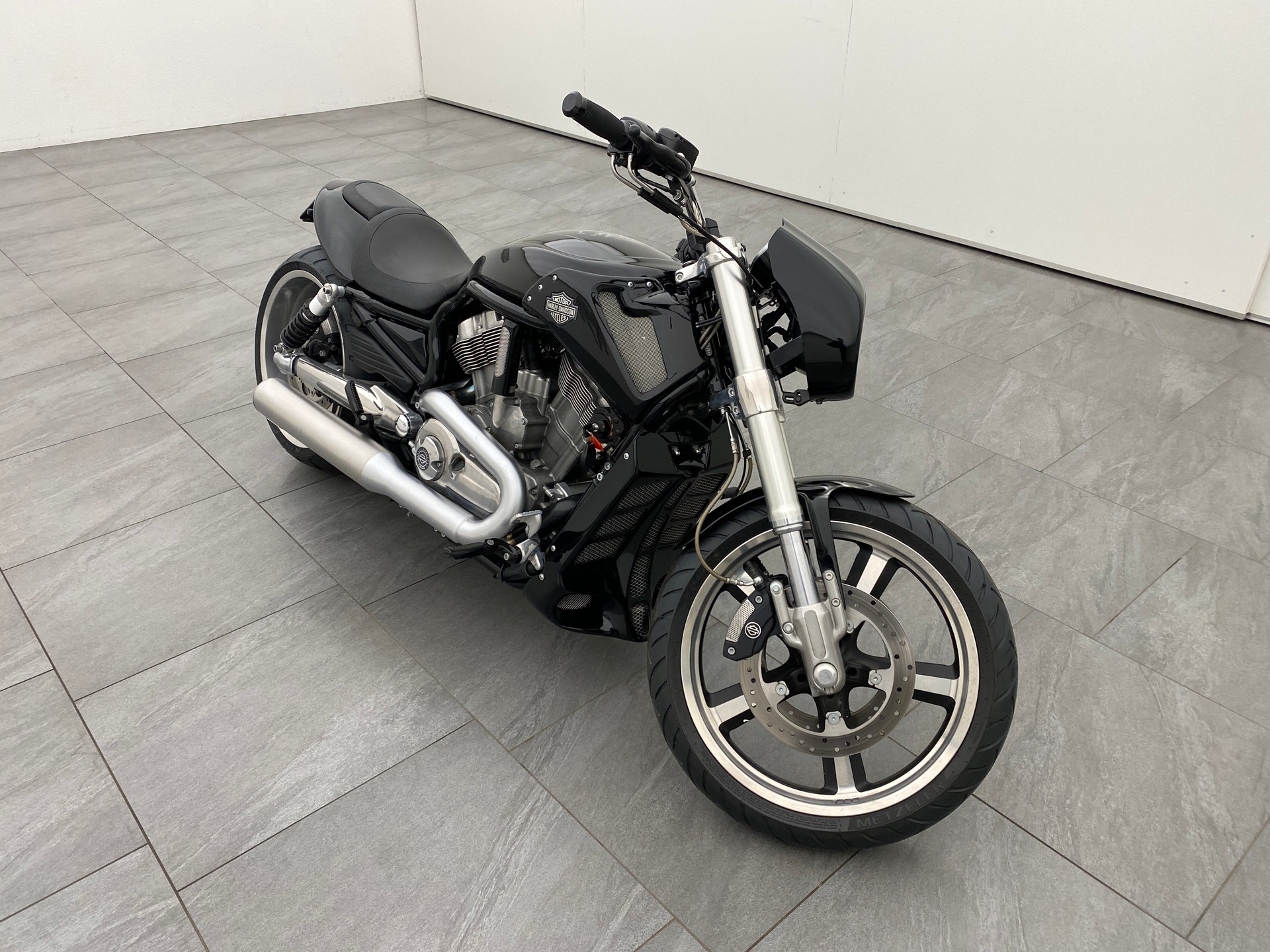 HARLEY-DAVIDSON VRSCF V-Rod Muscle ABS-image-3