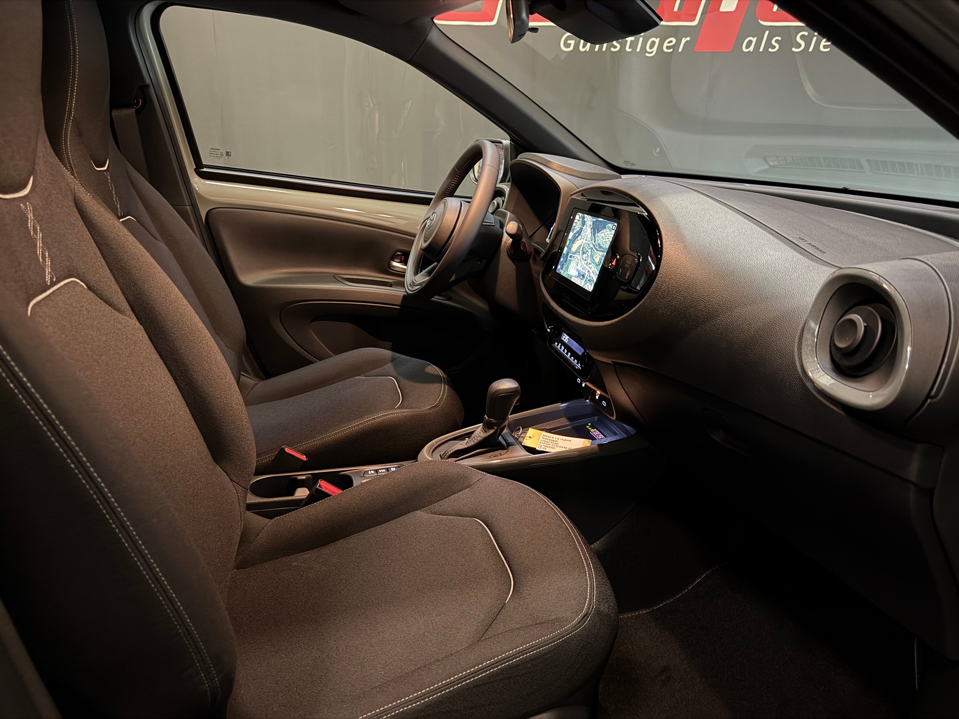 TOYOTA Aygo X 1.5 VVT-I HSD Trend-image-16