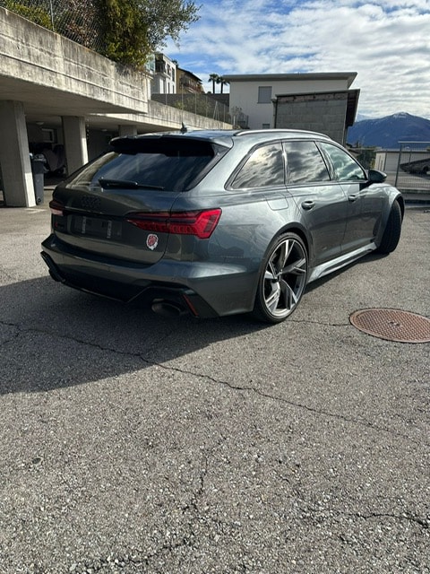 AUDI RS6 Avant 4.0 TFSI V8 quattro-image-2